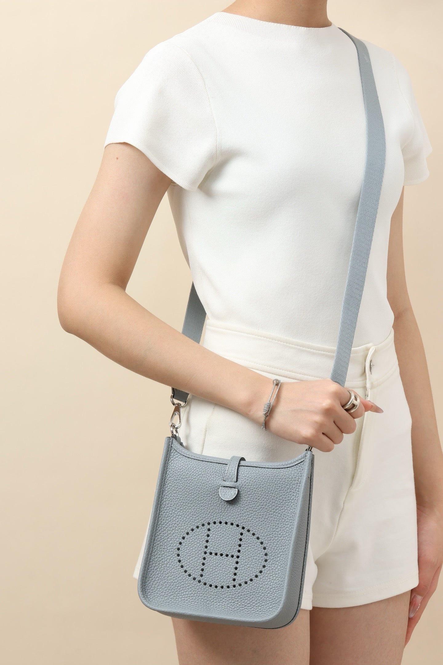 YF16 P0 Puppet Grey, Clemence bull leather crossbody bag  , PHW #4404