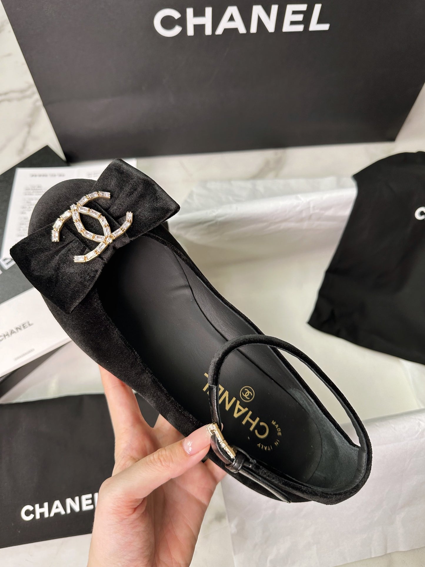 24s sandal #345