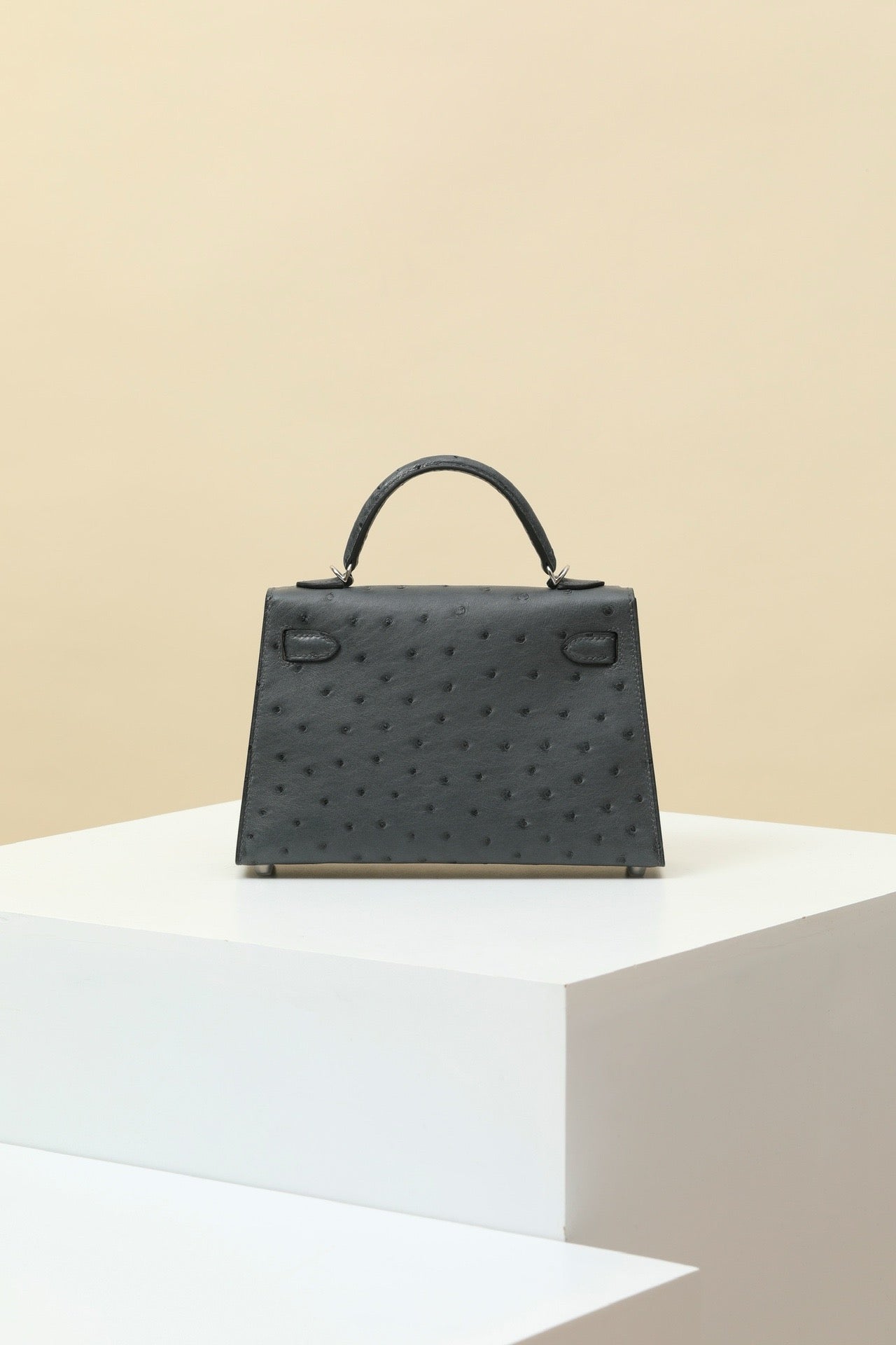 KL19 Graphite Gray #3837