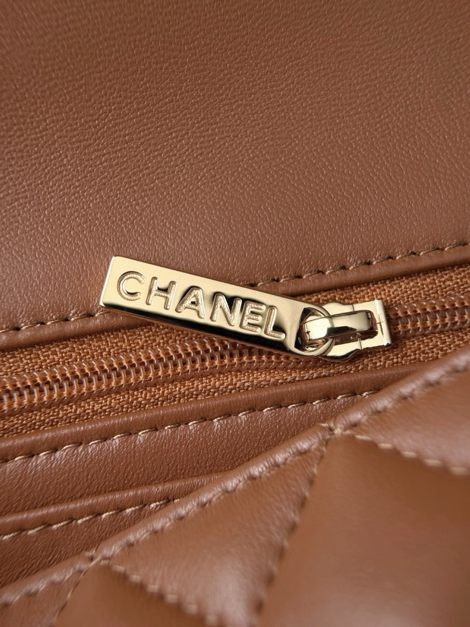 Cf20 Champagne Gold Hardware  #4666