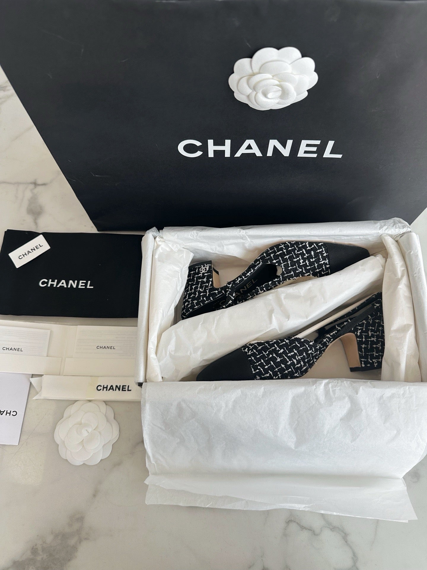 Slingback  #2839