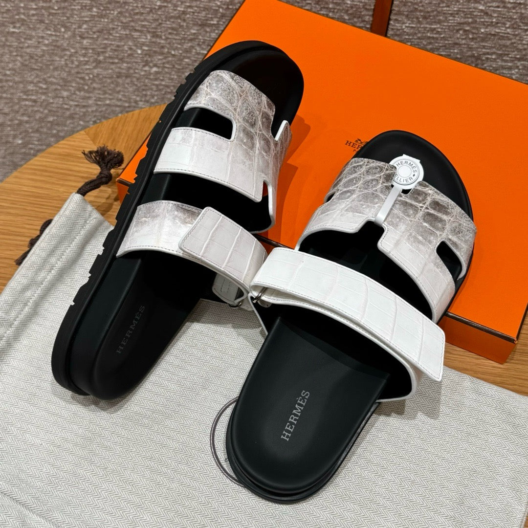sandal alligator #2577