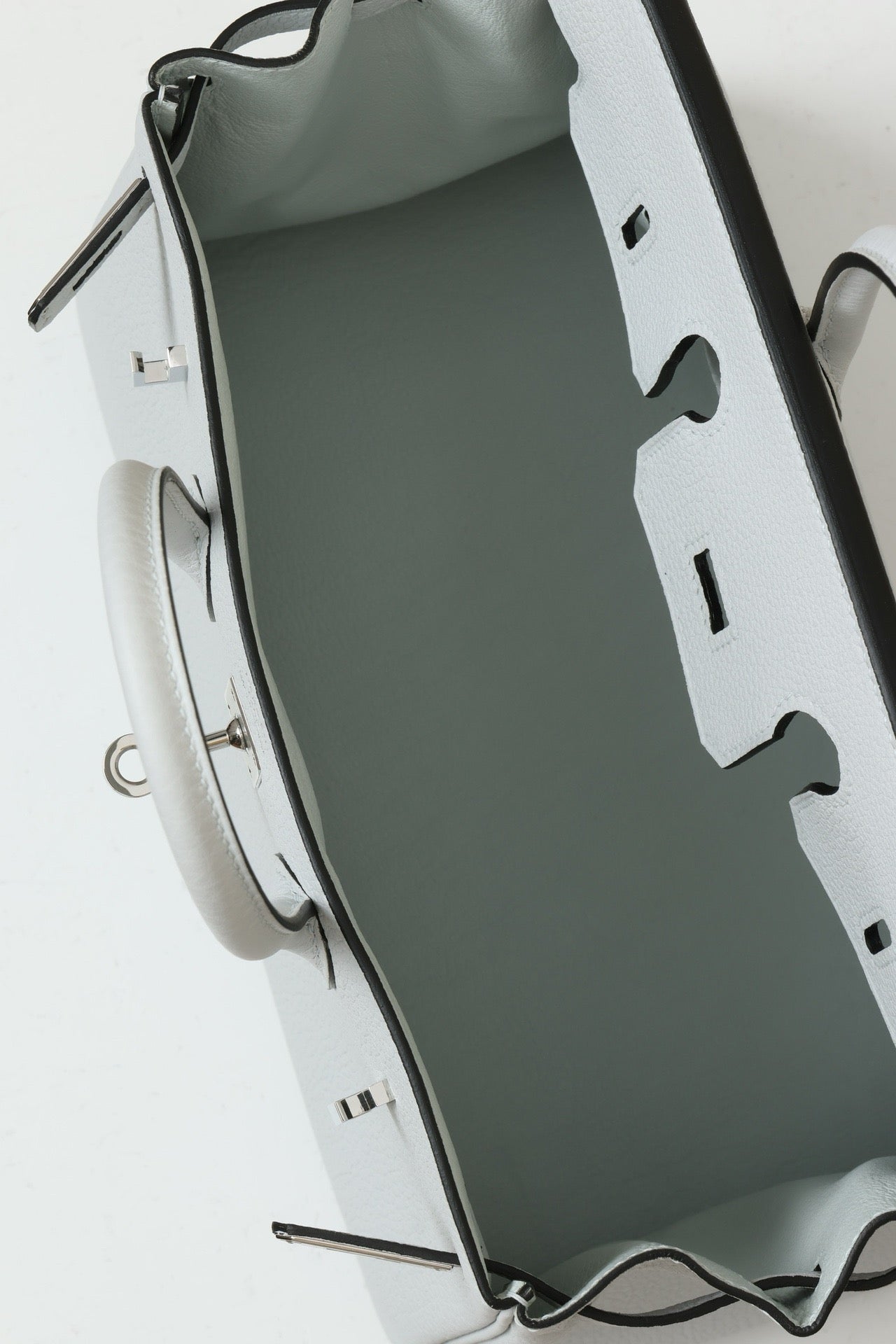 BK25 Platinum Gray #3854