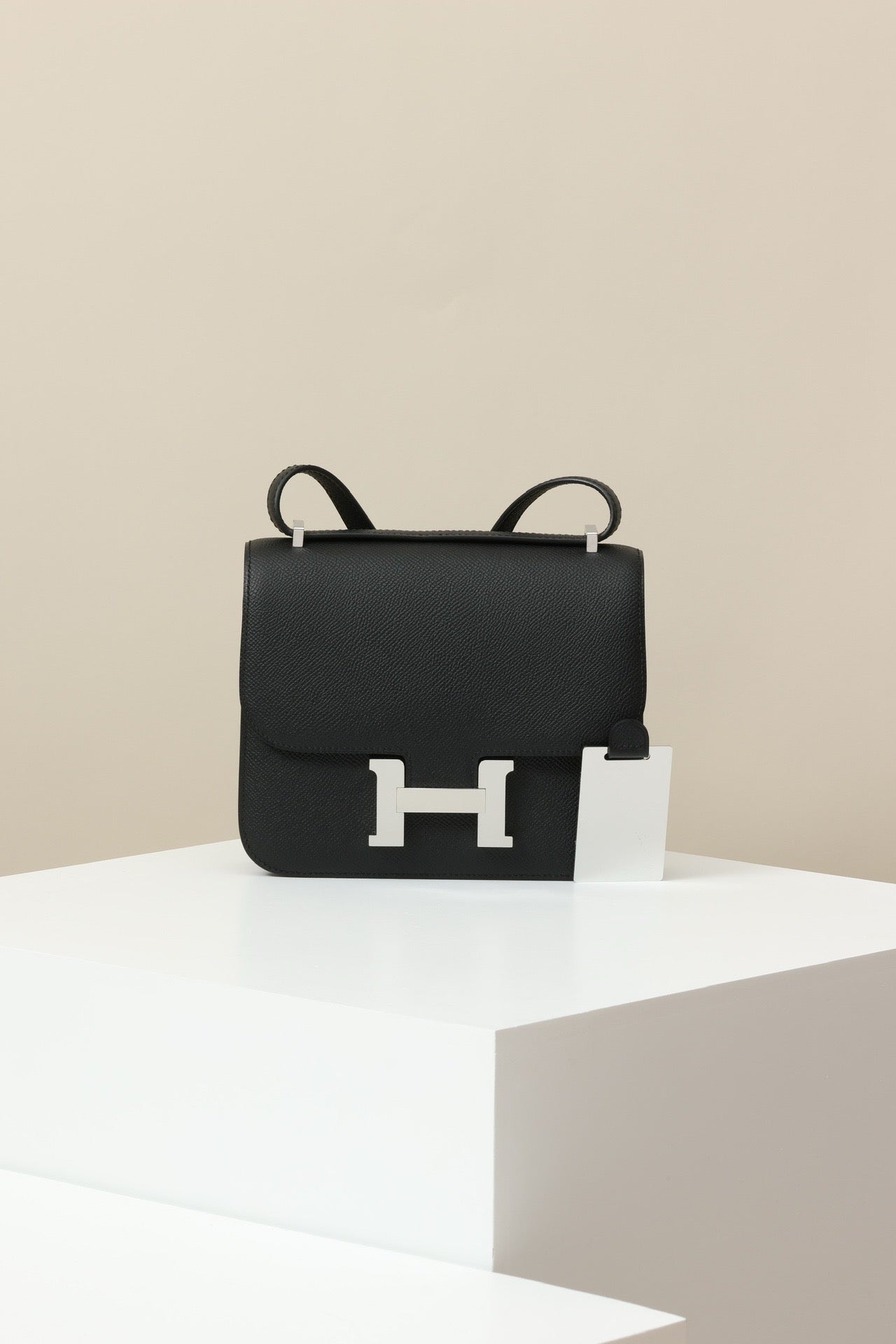 CJ19 19 cm , Black Epsom leather PHW #4295