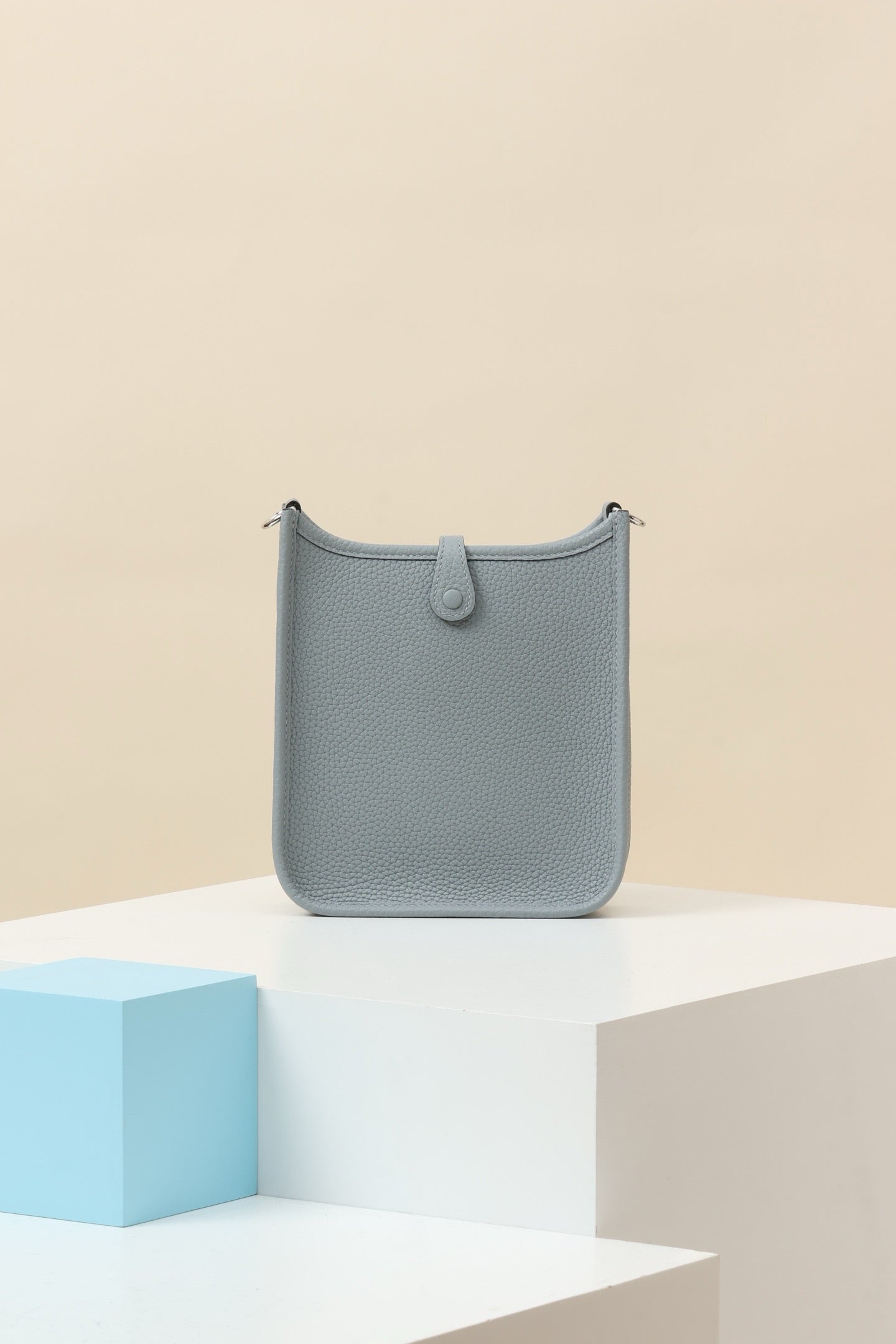 YF16 P0 Puppet Grey, Clemence bull leather crossbody bag  , PHW #4404