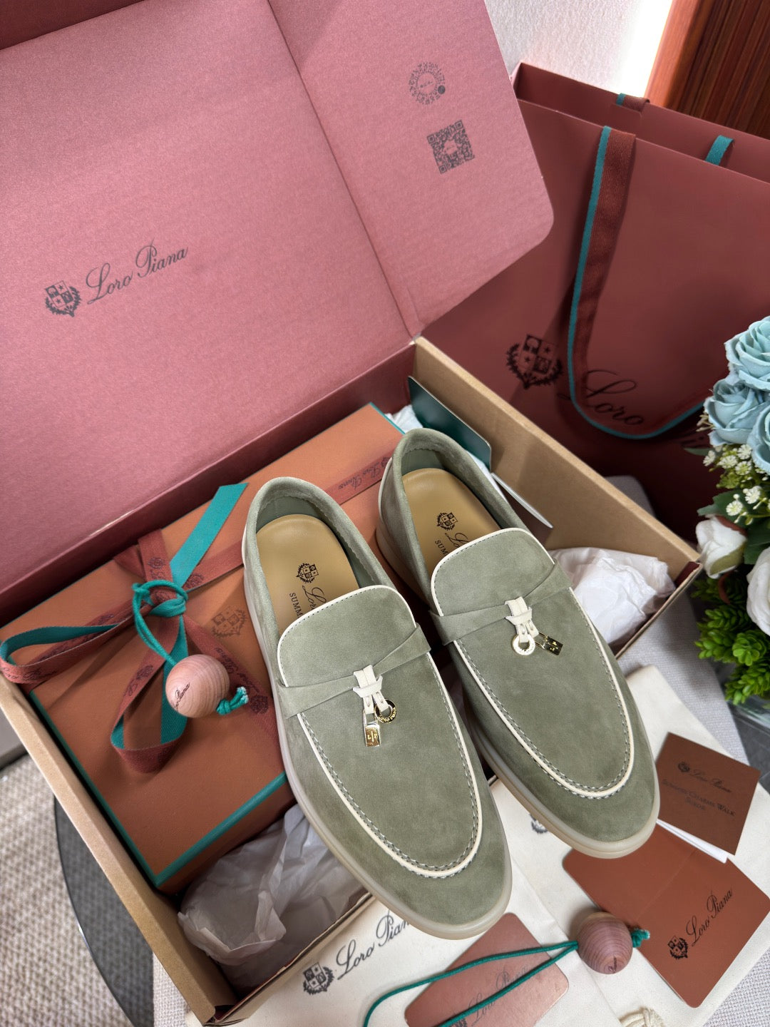 Summer Charms Walk Loafer #2039