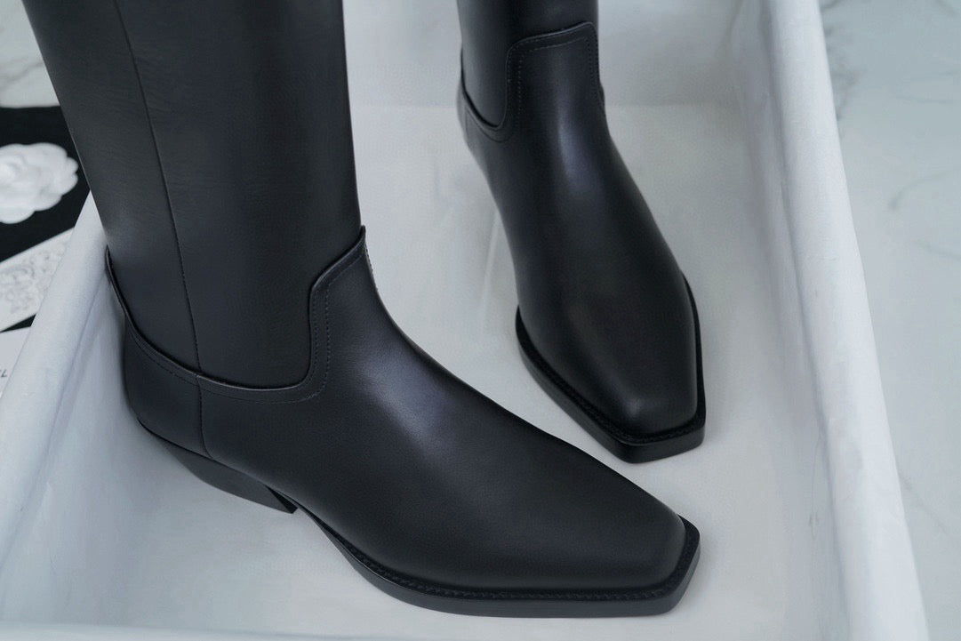 24s boot #3462