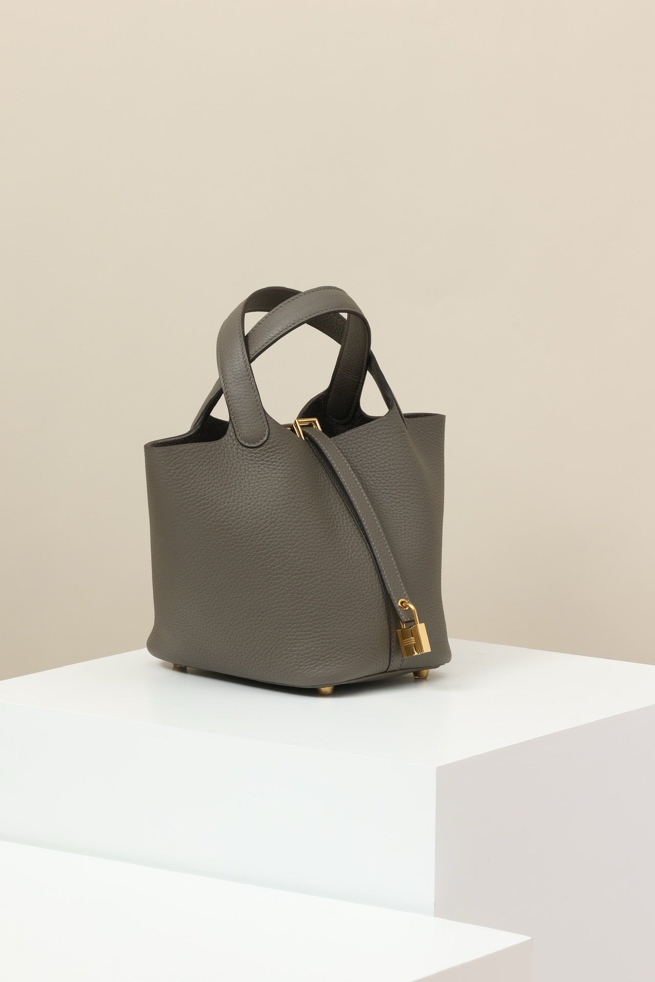 CL18 8F Tin Gray GHW #4046