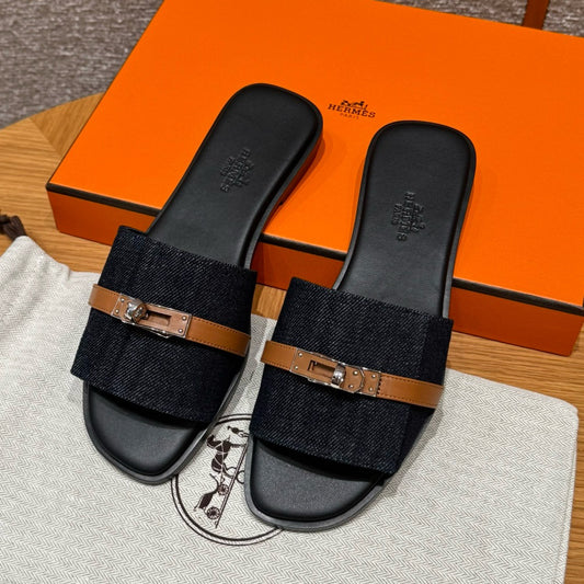 Sandal #3037