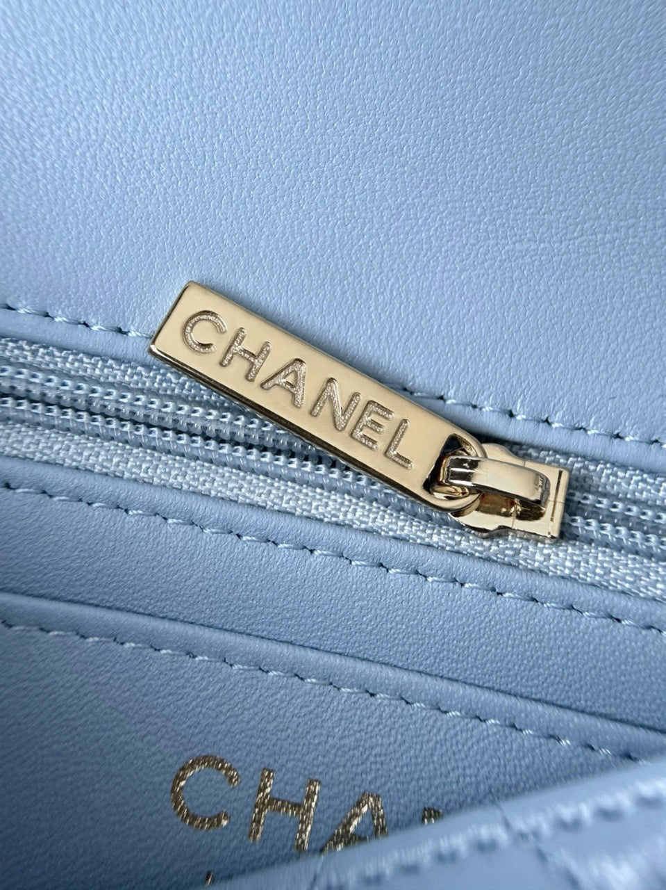 Cf20 Champagne Gold Hardware #4661