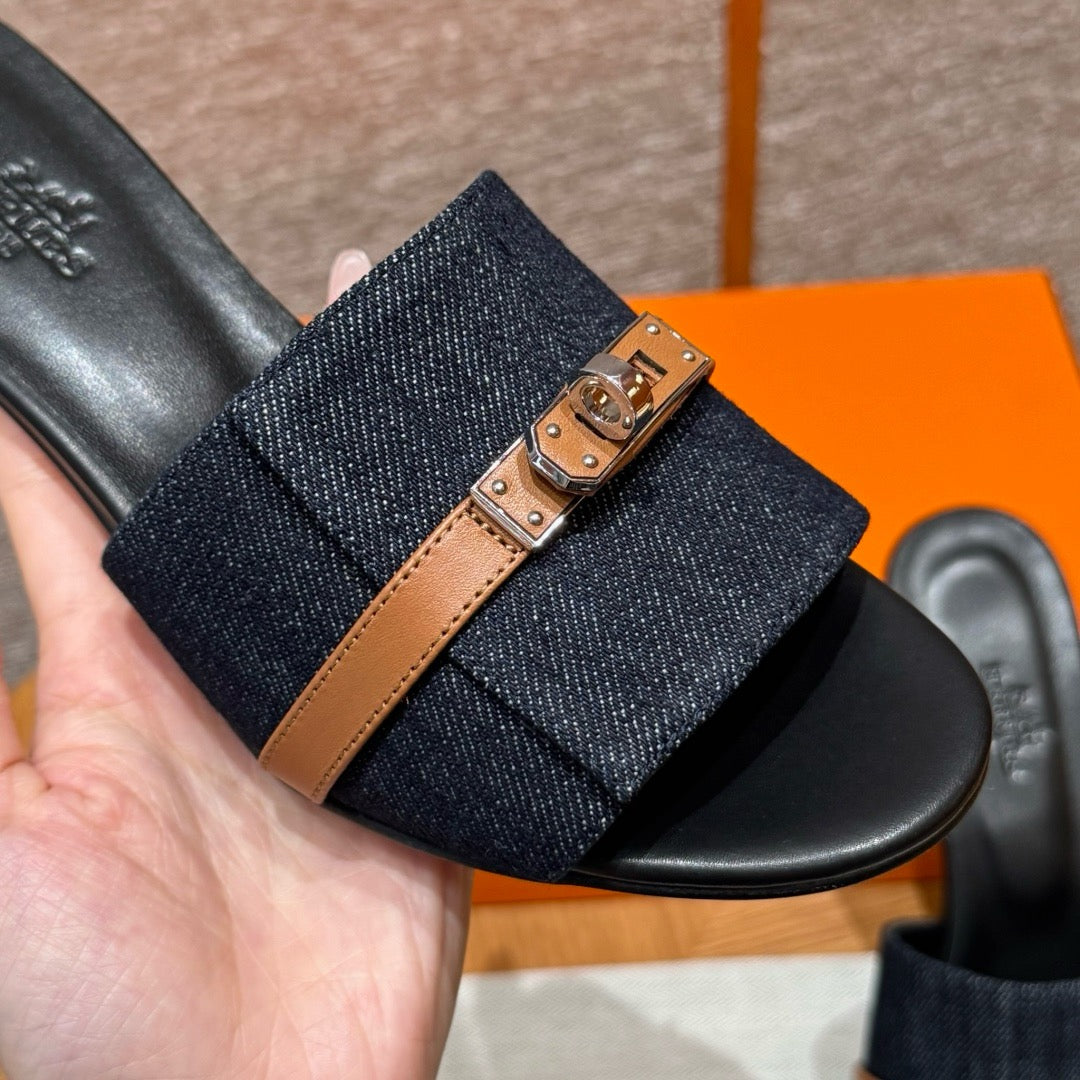 Sandal #3070