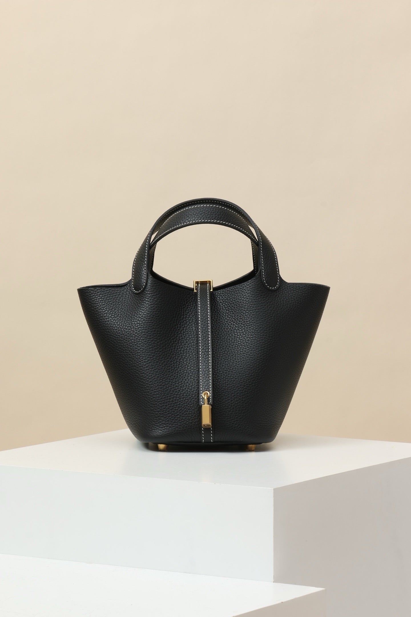 CL18 CK89 Black GHW #4107