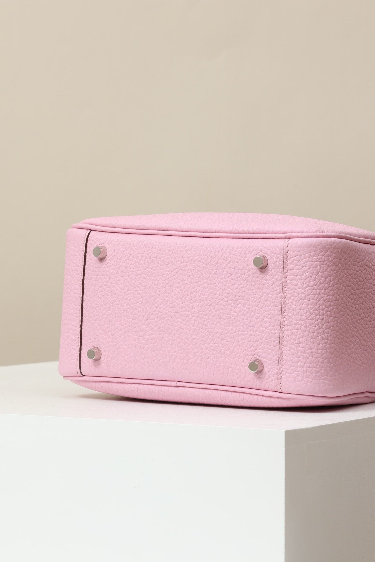 LD19 , Togo , X9 Mauve Sylvestre  PHW #4604