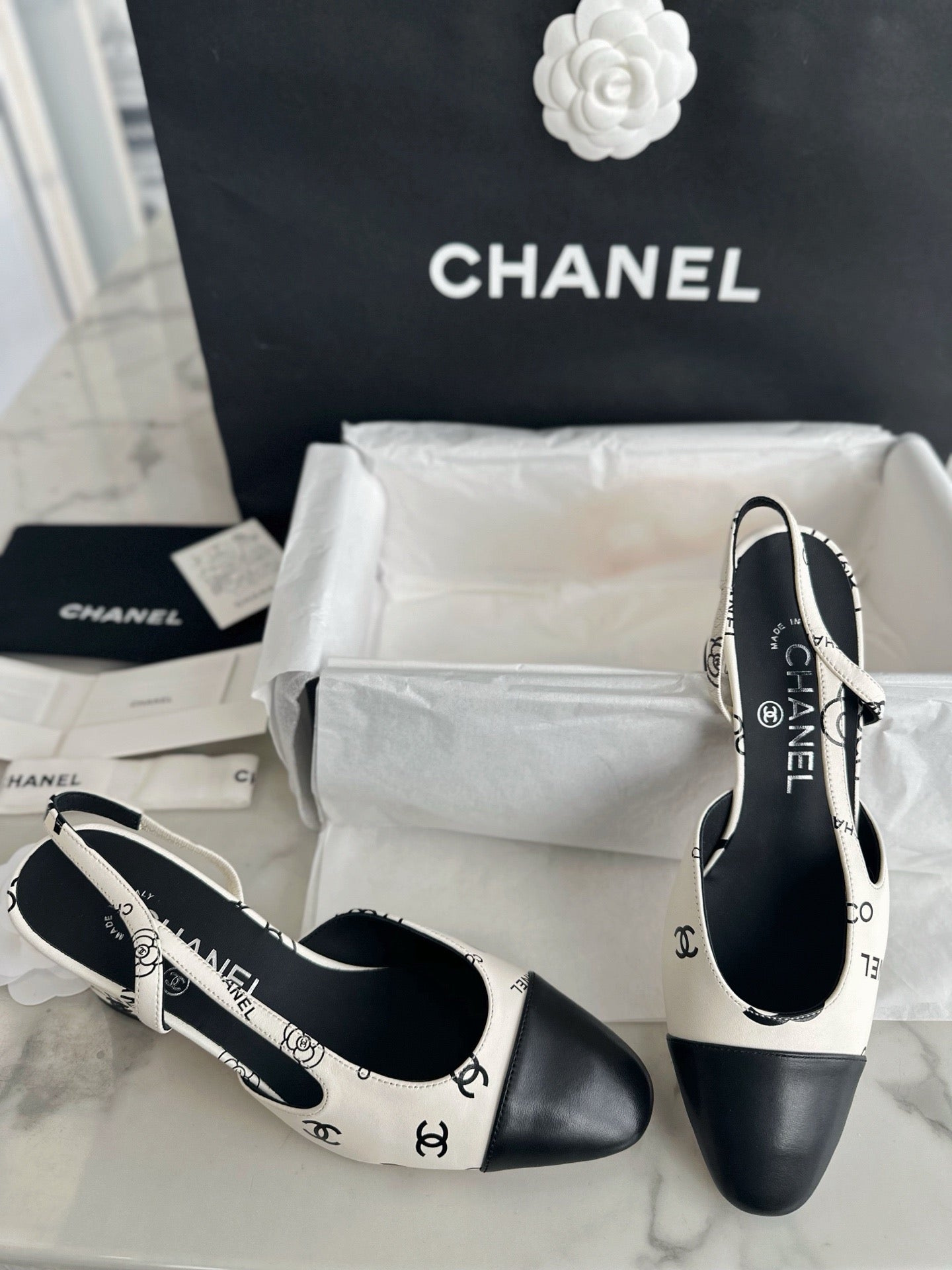 24s sandal #2469