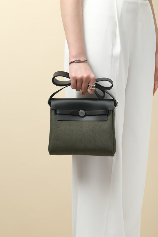 HB20 CK89 Black / Bronze Green  H Viking Canvas and Hunter Leather Shoulder Bag PHW #4635