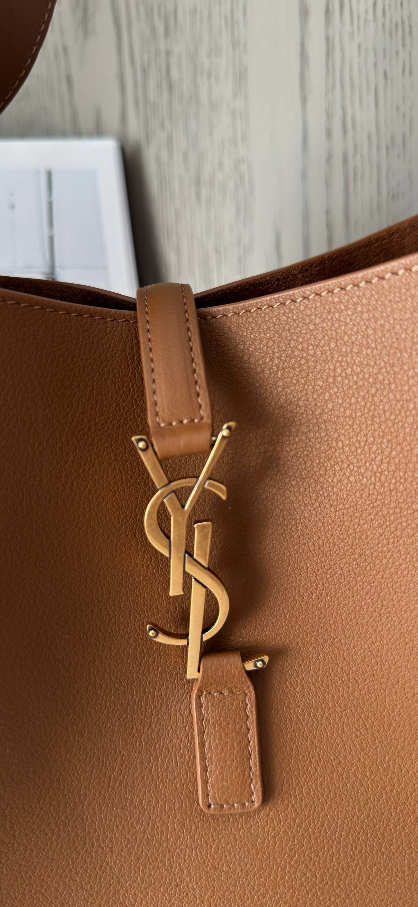 Le5 hobo 22 cm  #4040