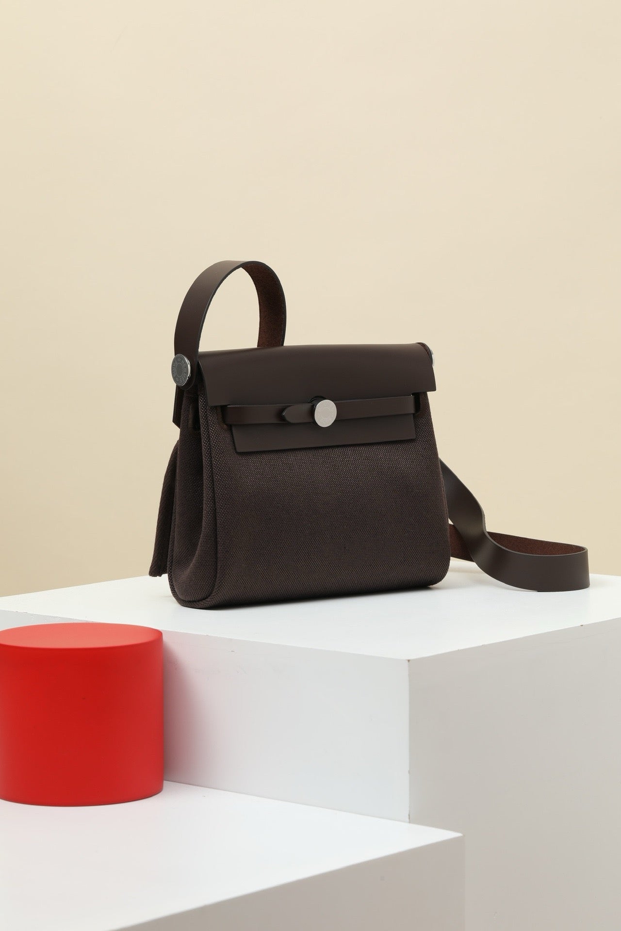 HB20 46 Ebony H Viking Canvas and Hunter Leather Shoulder Bag PHW #4640