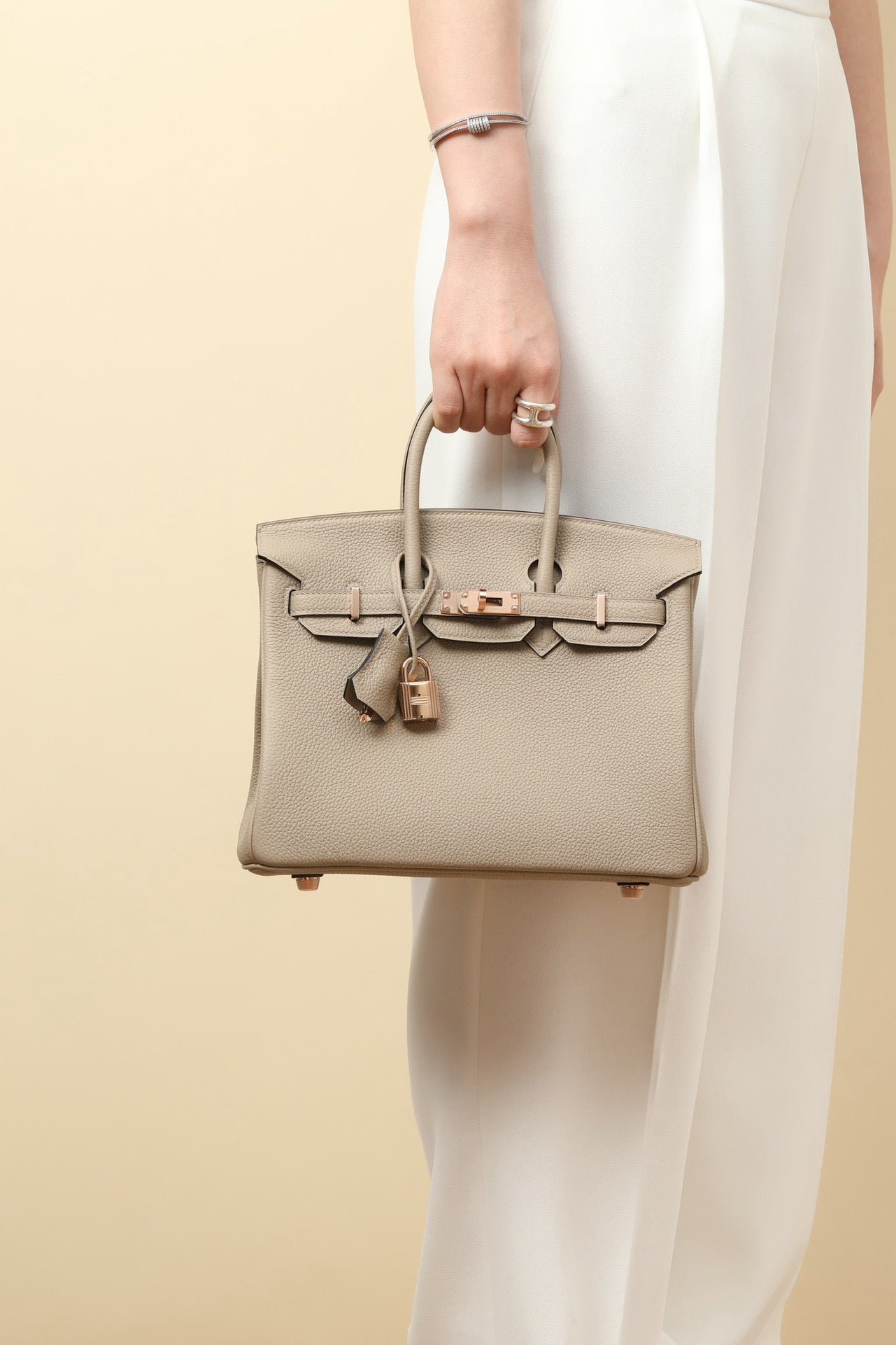 BK25 Dove Gray # 3873