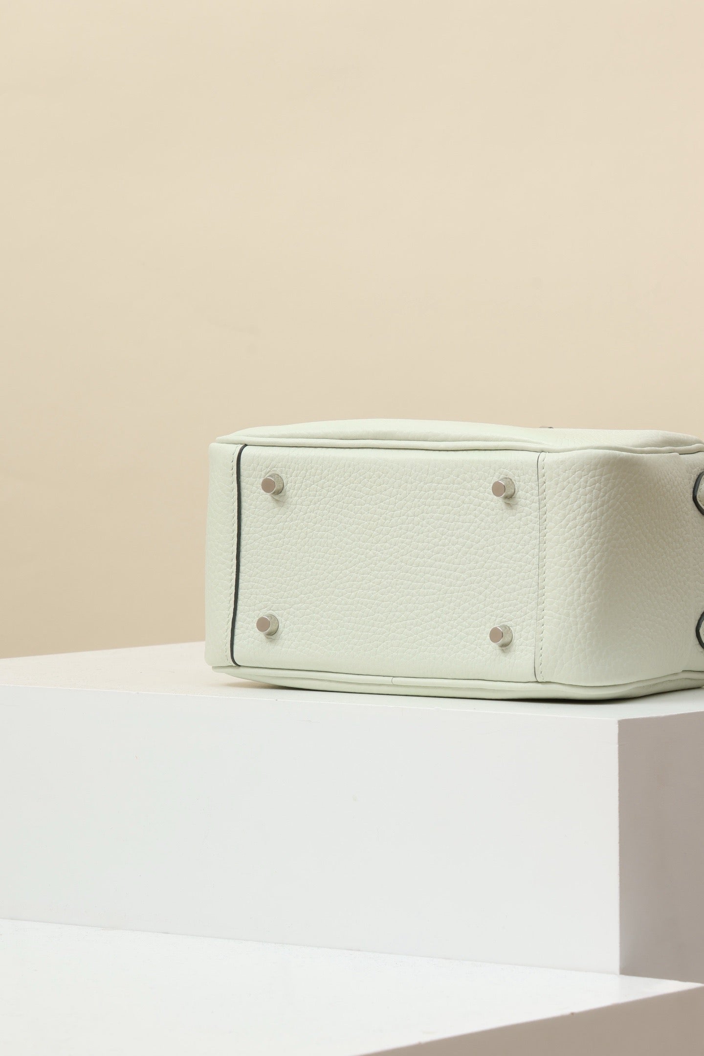 LD19 , Togo 0S Bubble Green  PHW #4565