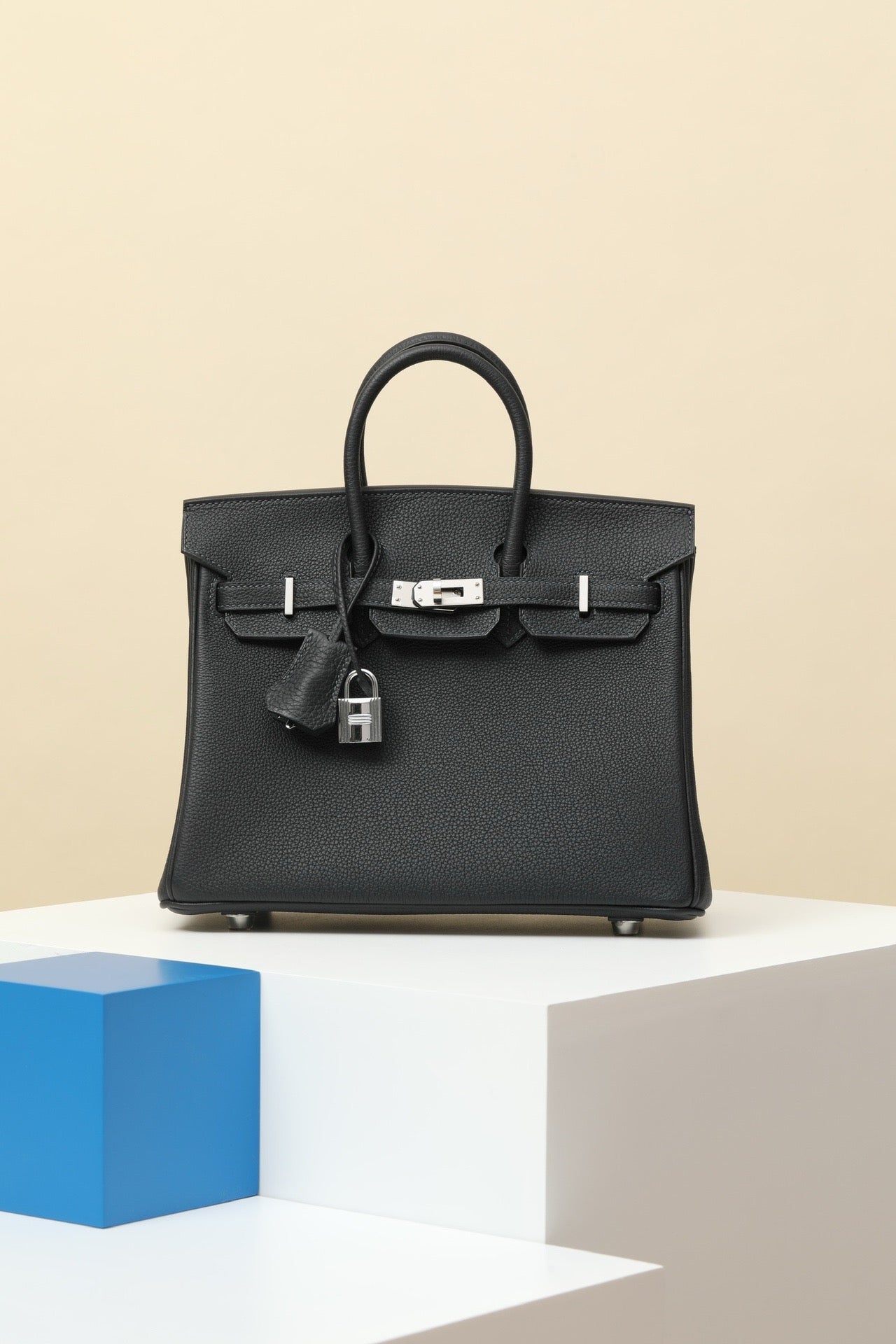 BK25 Black Tweed #3861