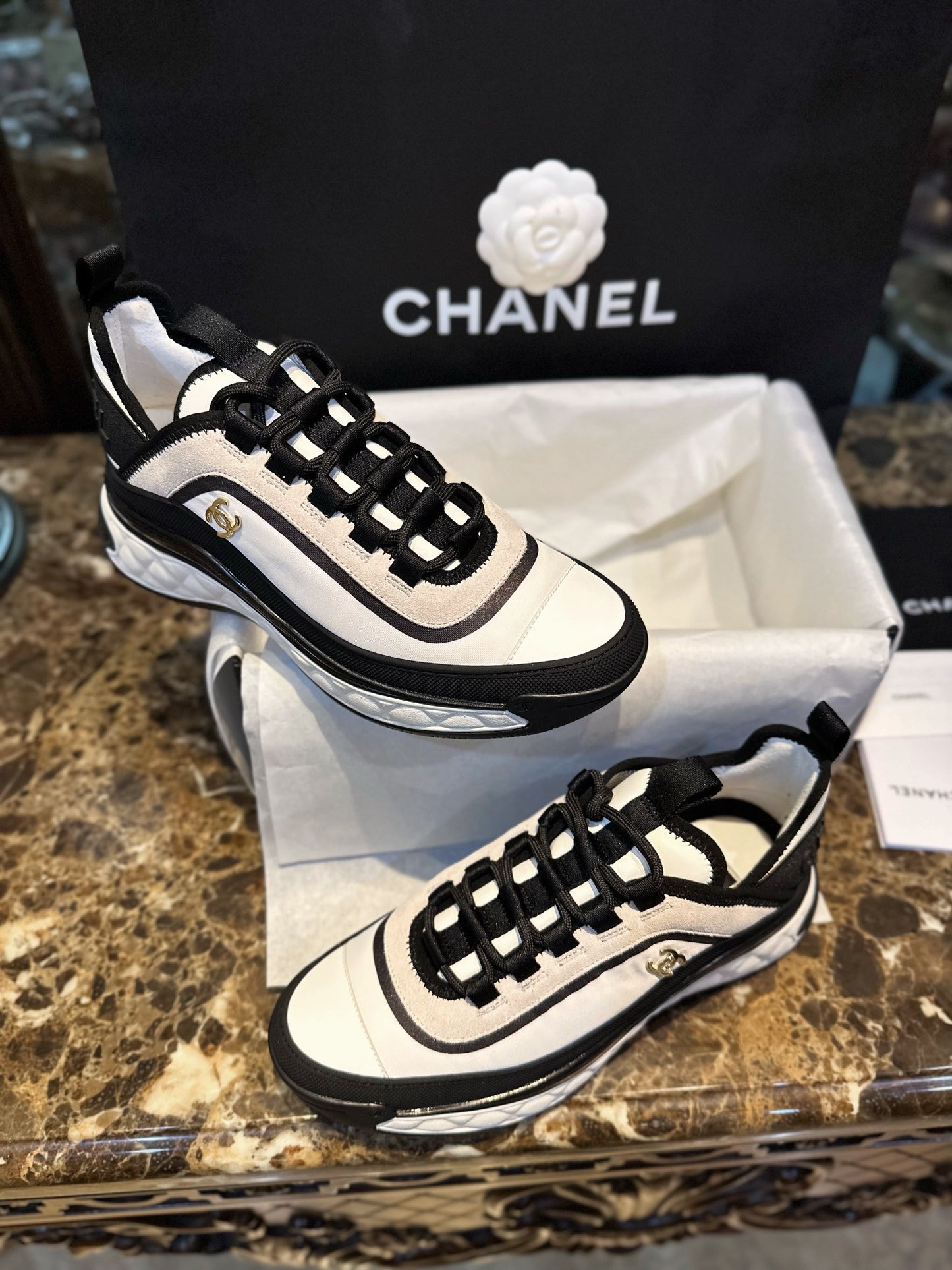 24s sneaker #356