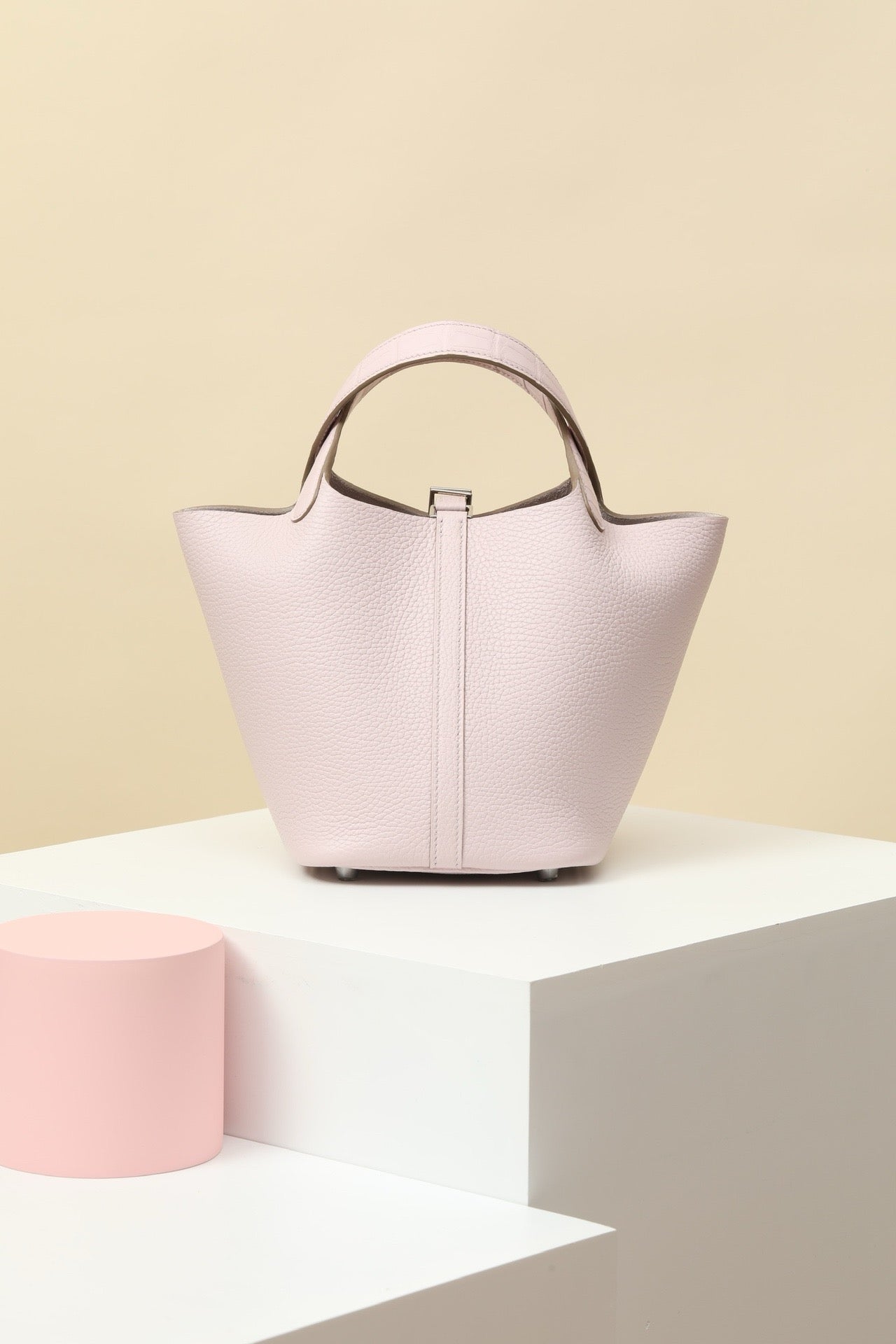 CL18 Dreamy Purple #3748