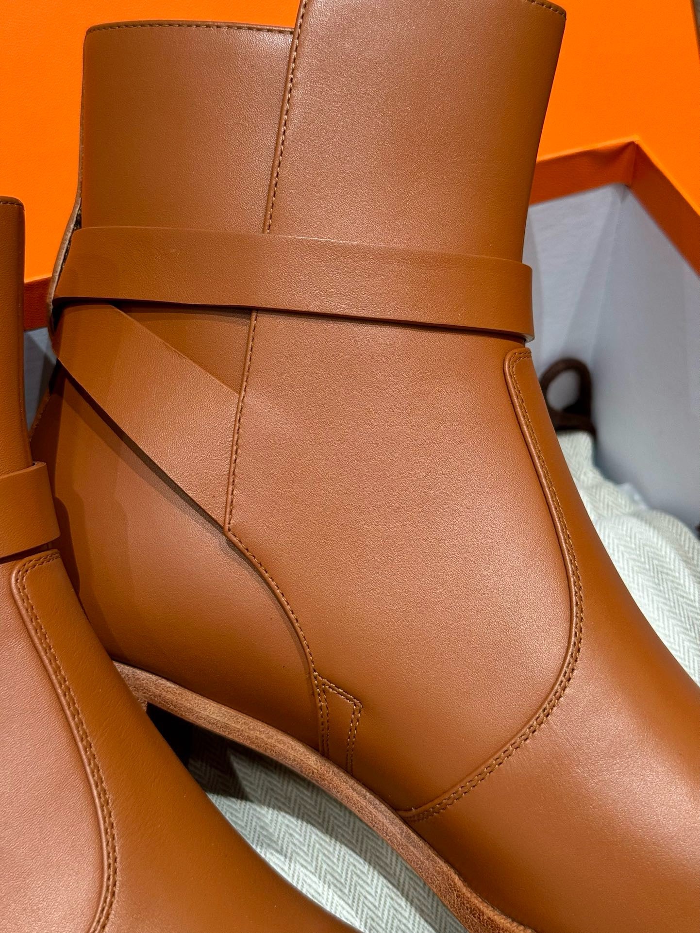 HBoots#3100