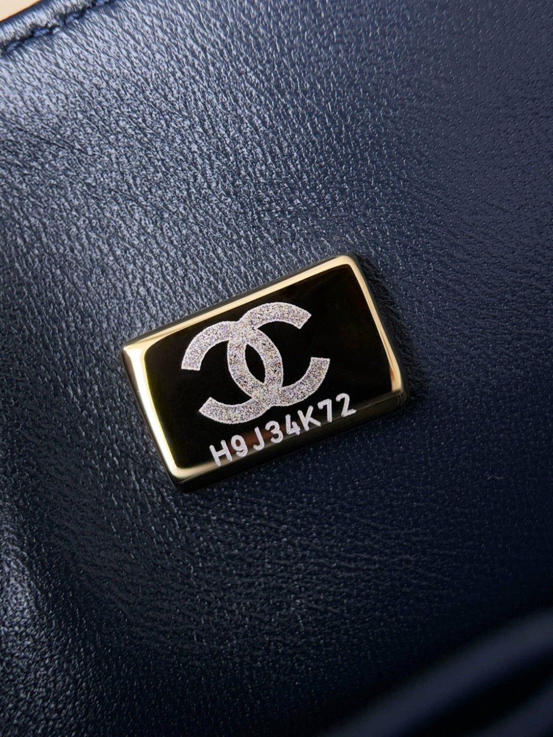 Cf23 Champagne Gold , Caviar # 4228