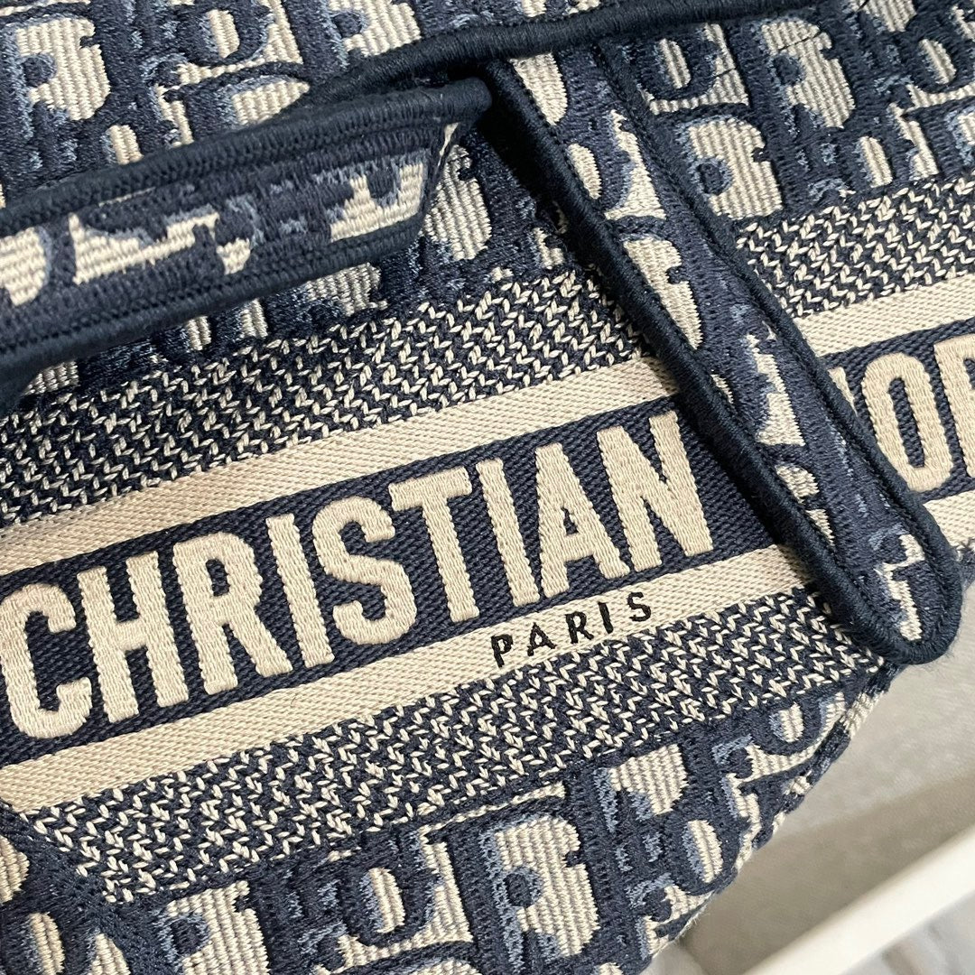 CD Saddle Bag with Strap #910
