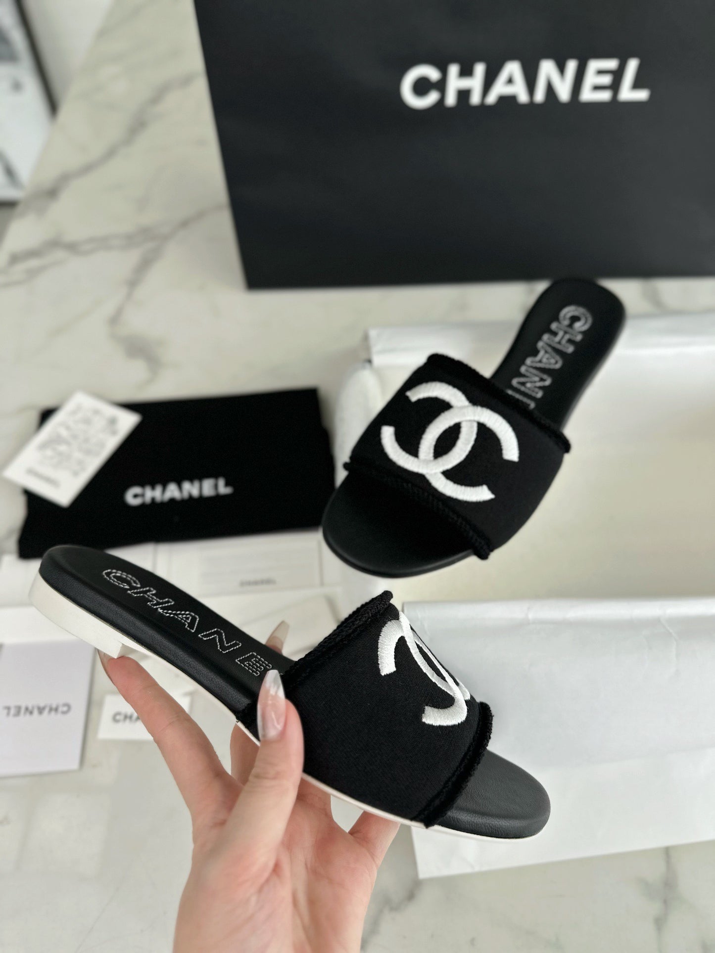24s Sandal #258