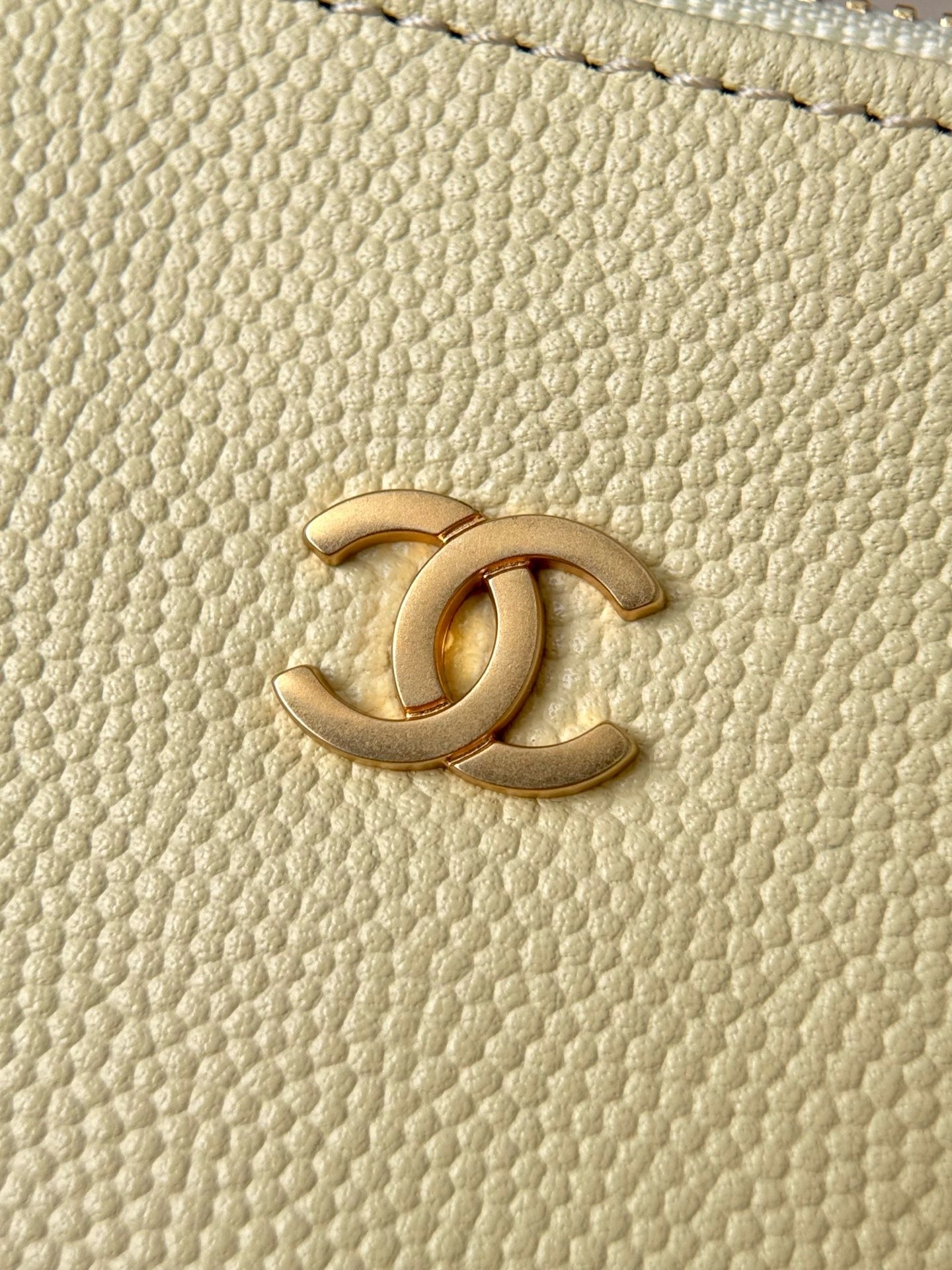 24s hobo Medium #4135