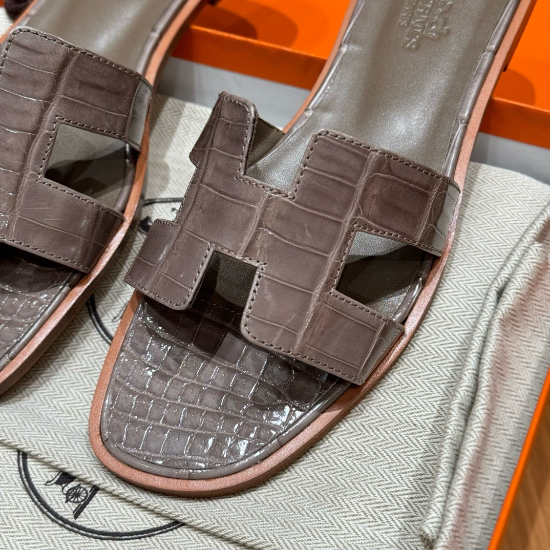 Sandal #3090