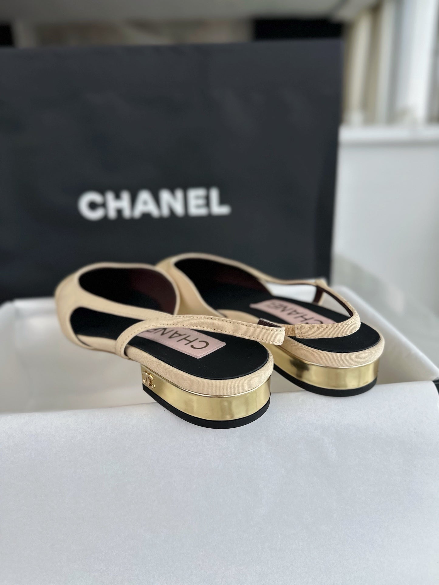 24s sandal #310