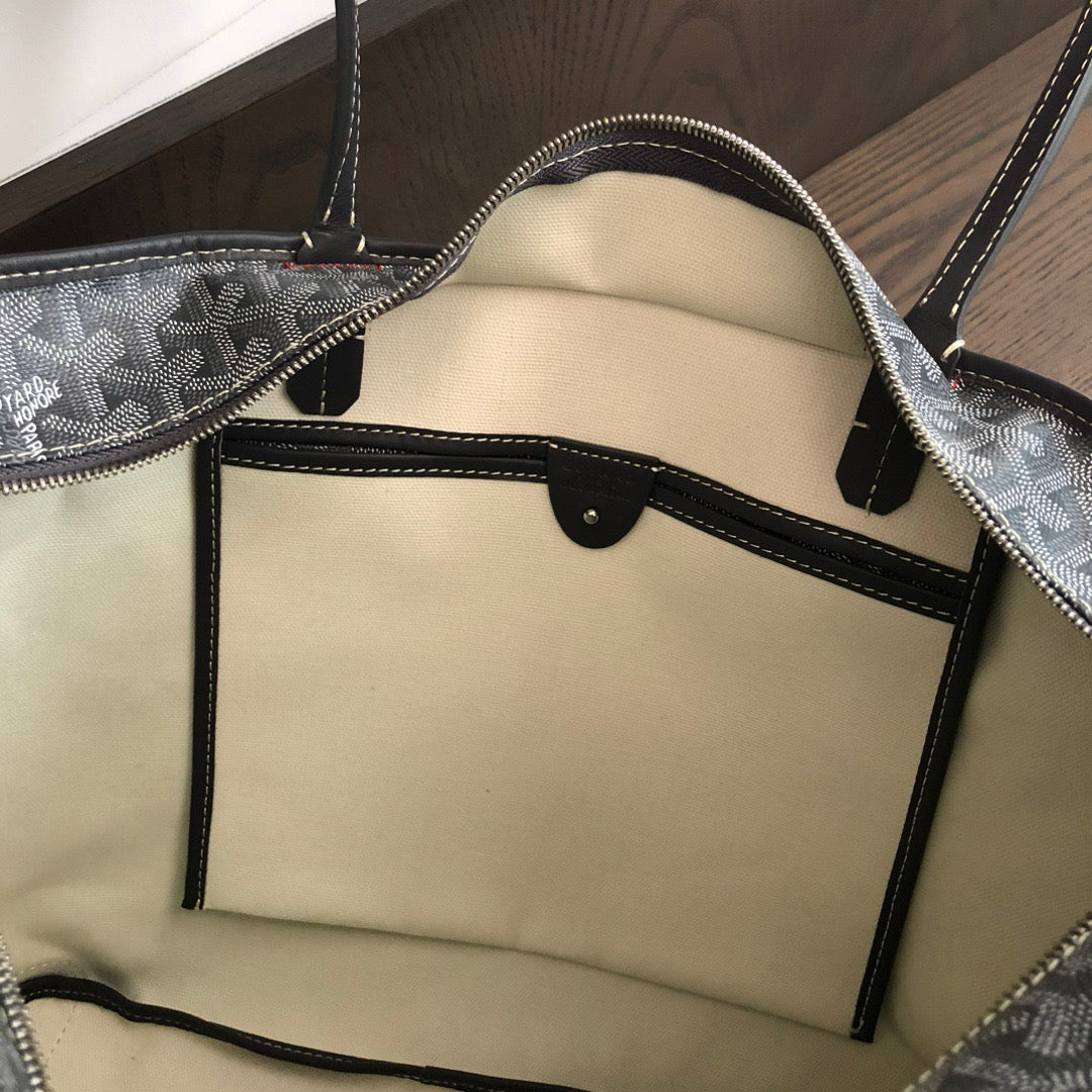 Artois PM Bag #690