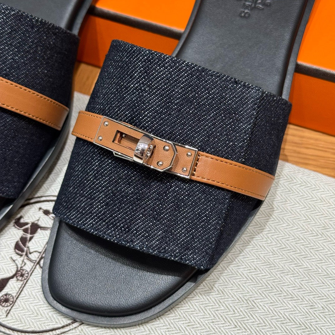 Sandal #3037