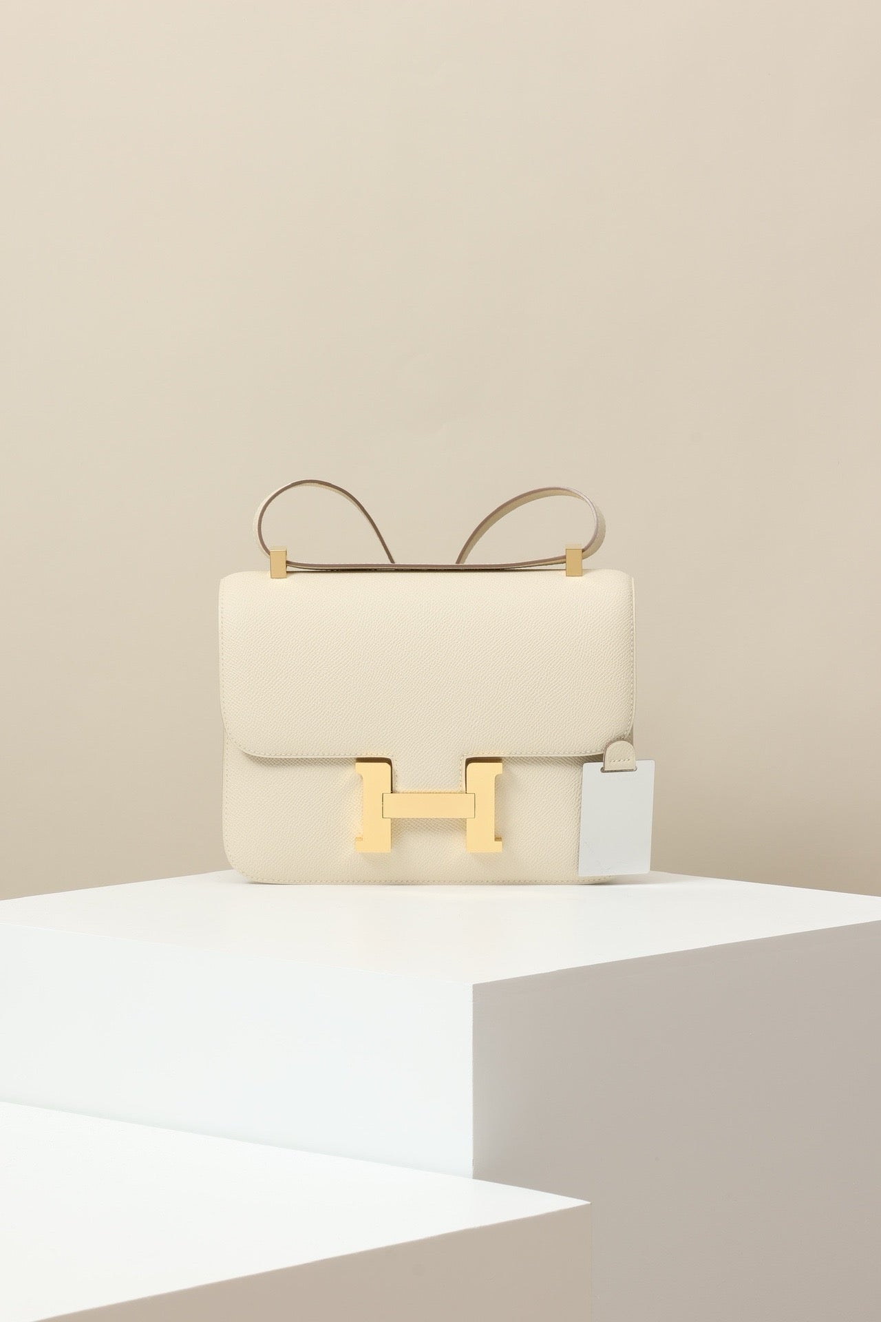 CJG 23 cm , Milkshake White GHW #4283