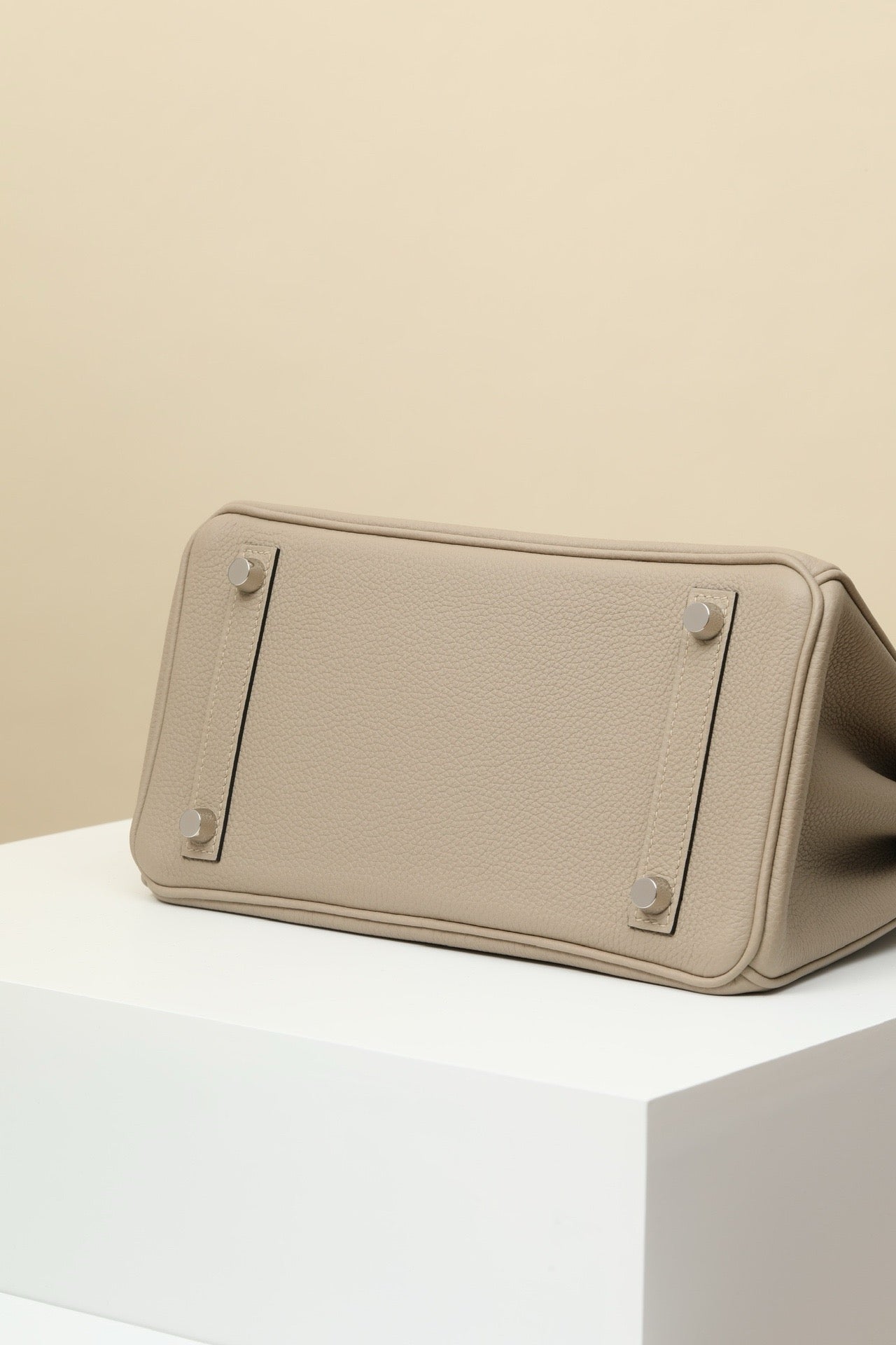 BK25 Dove Gray # 3872