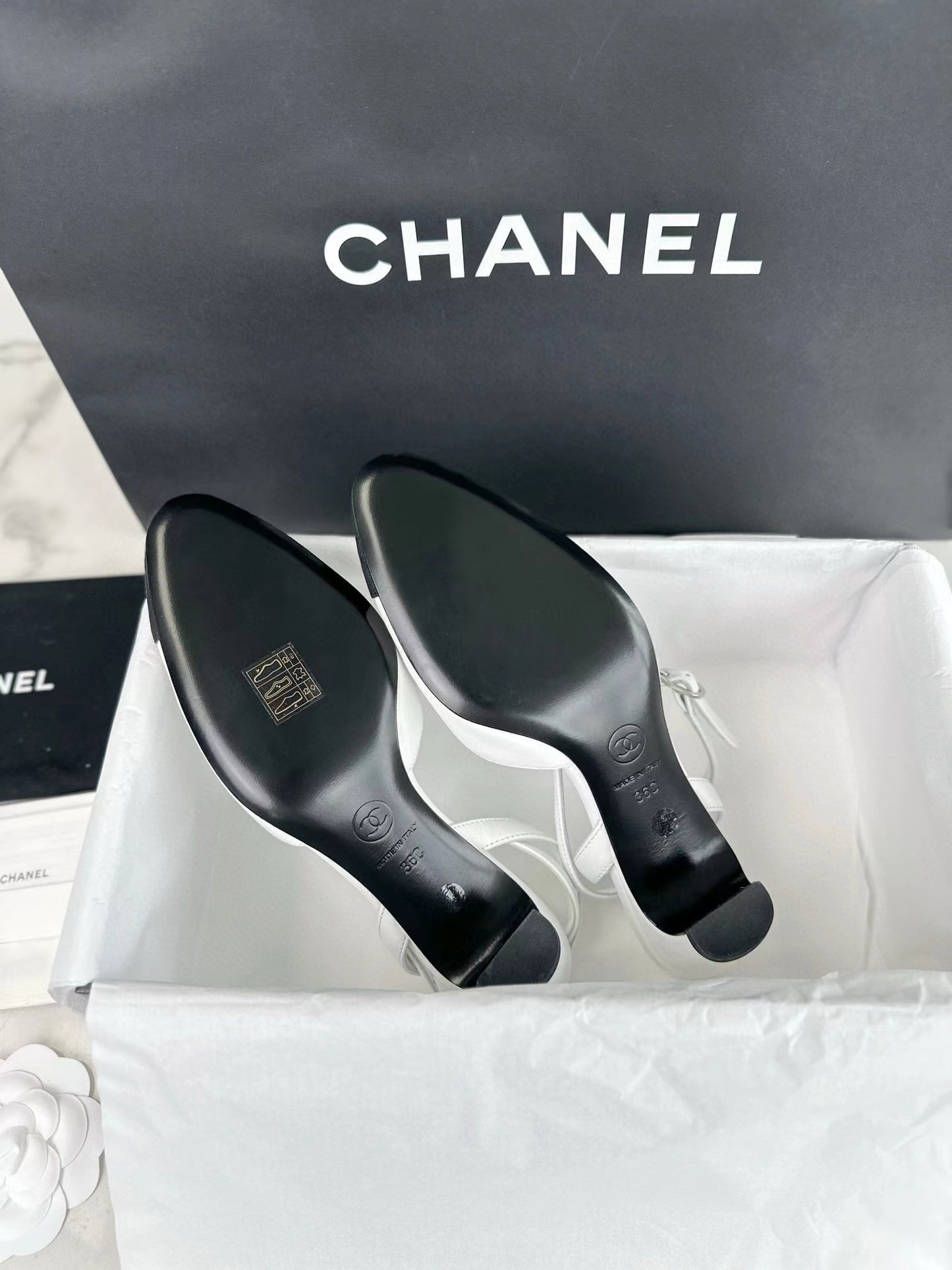 24s Sandal #365
