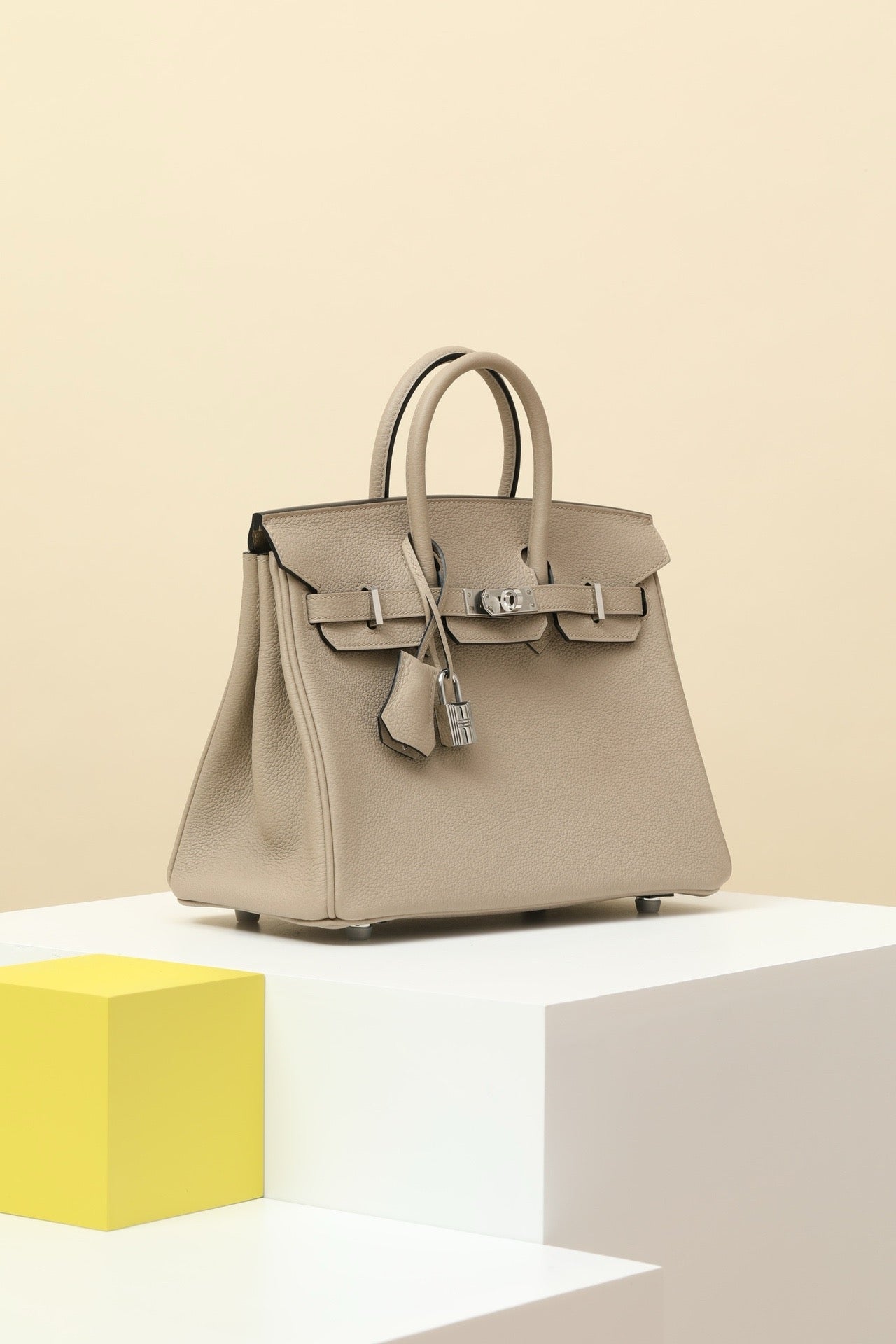 BK25 Dove Gray # 3872