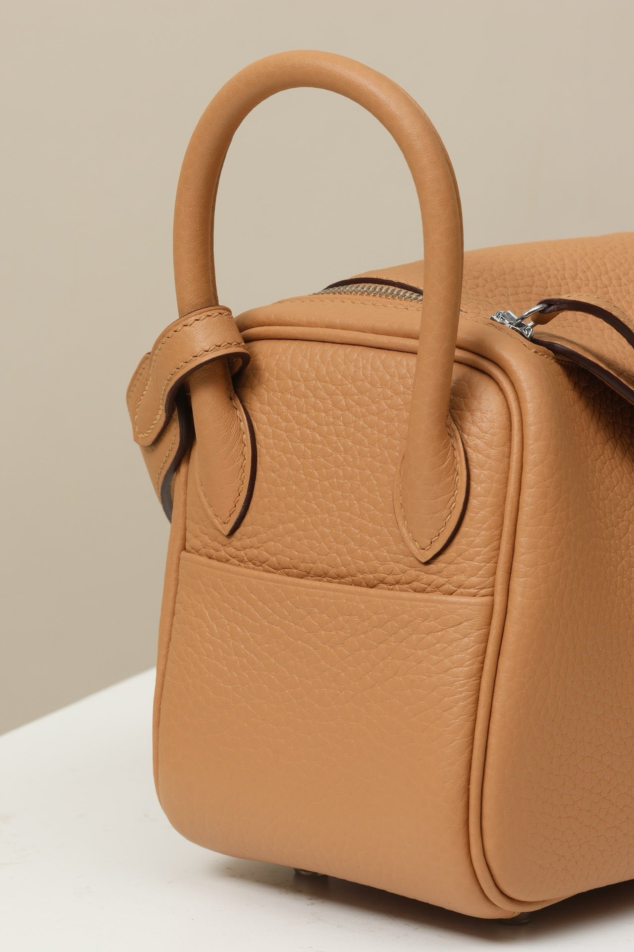 LD19 , Togo ,  OM Biscuit PHW #4606