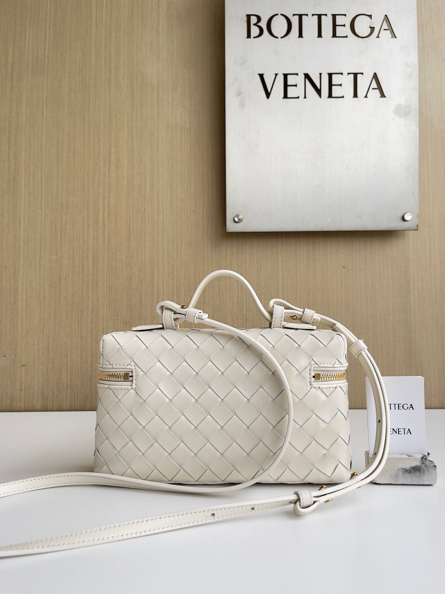 BV Bang Bang Vanity Case #578