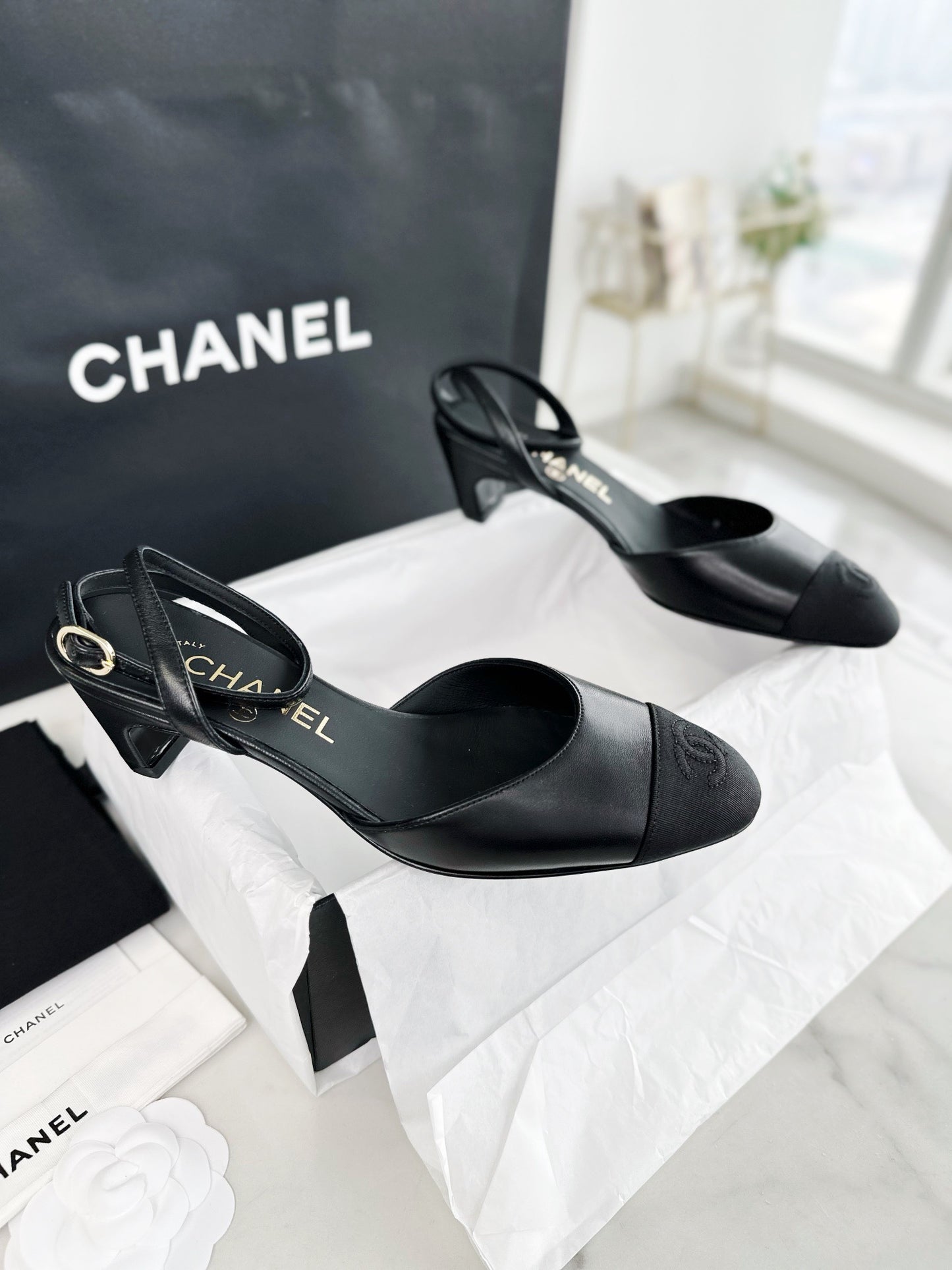 24s Sandal #366