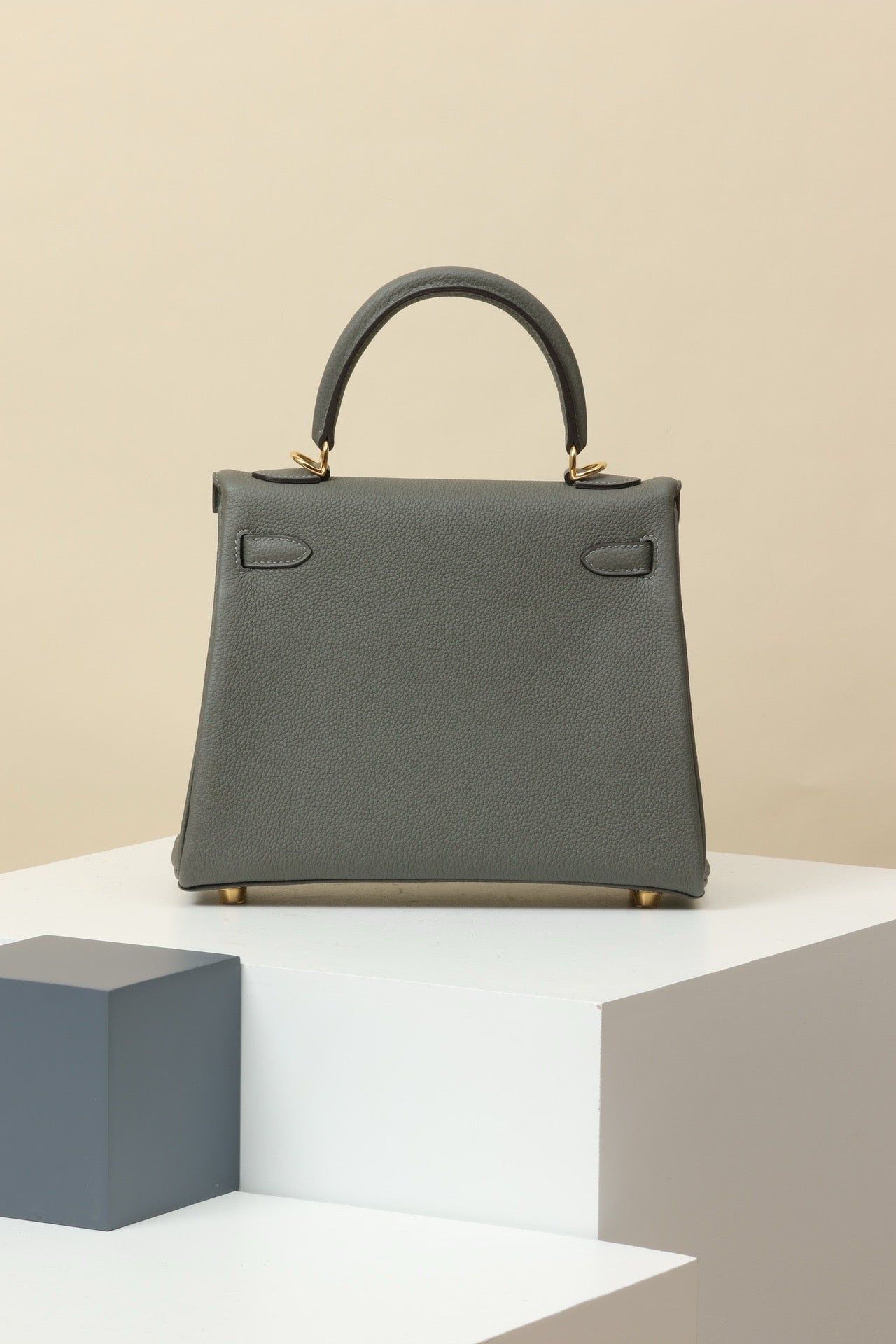 KL25 Cumulus Gray #3696