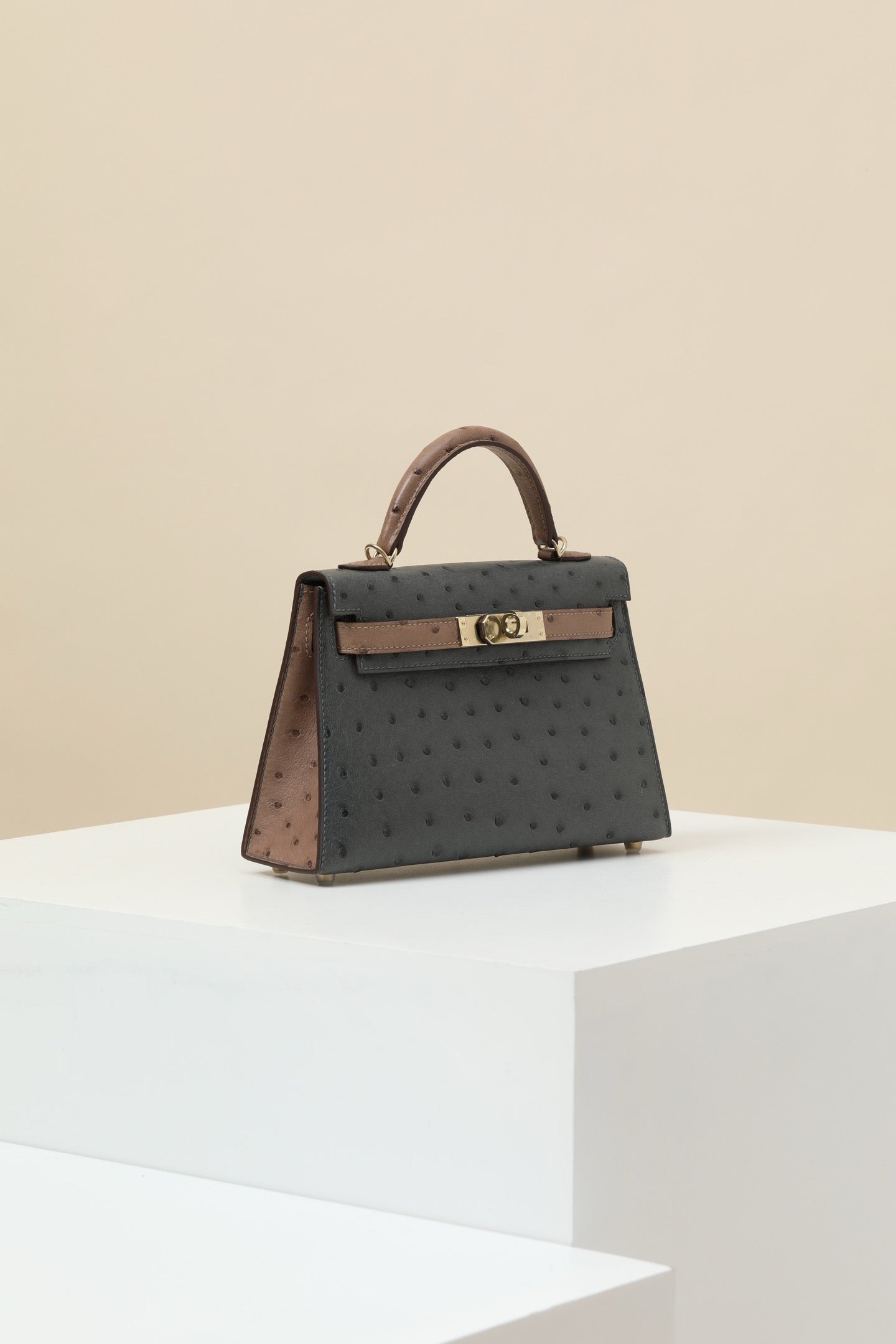 KL19 Graphite Gray/Dove Gray #3832