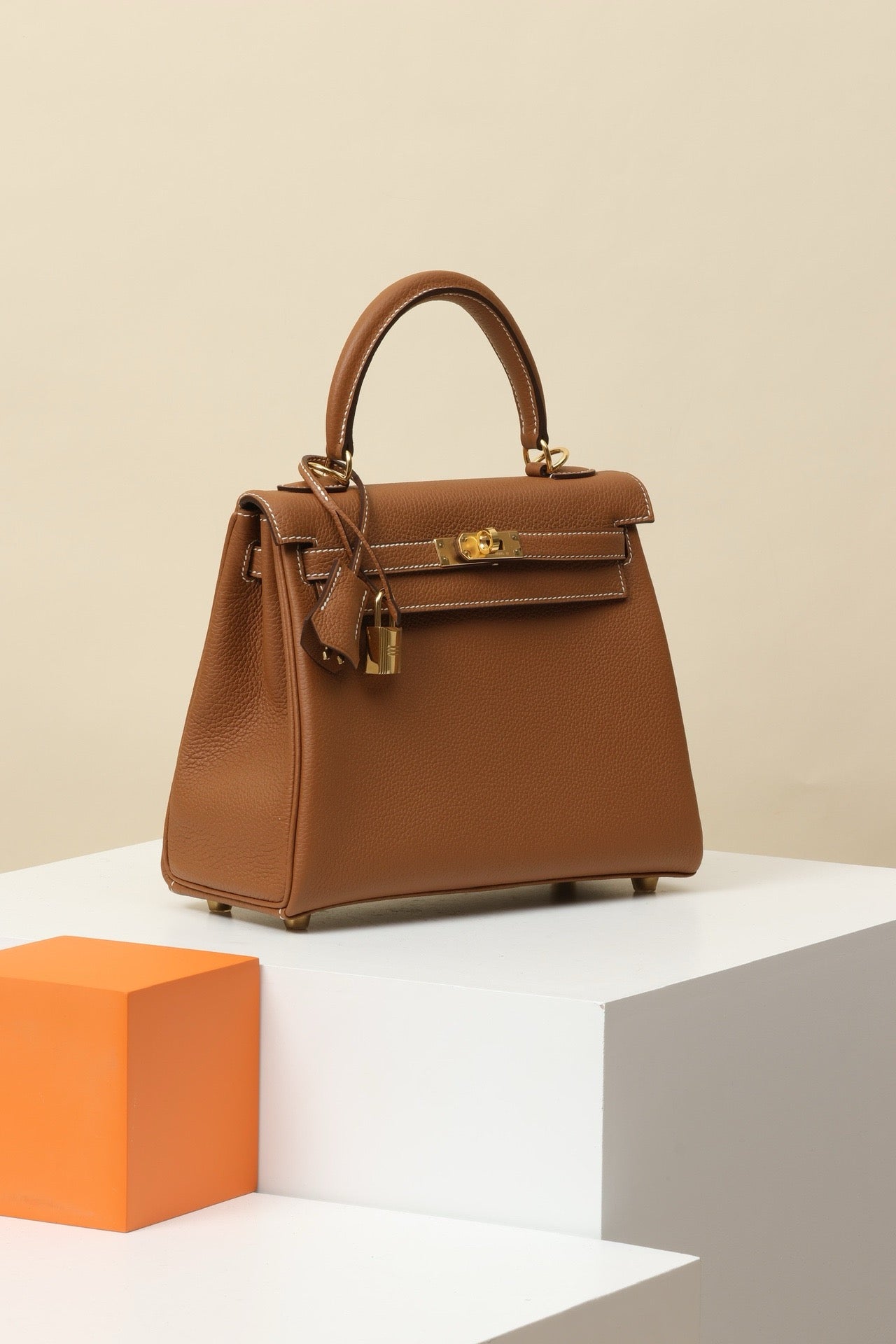 KL25 Gold Brown #3697