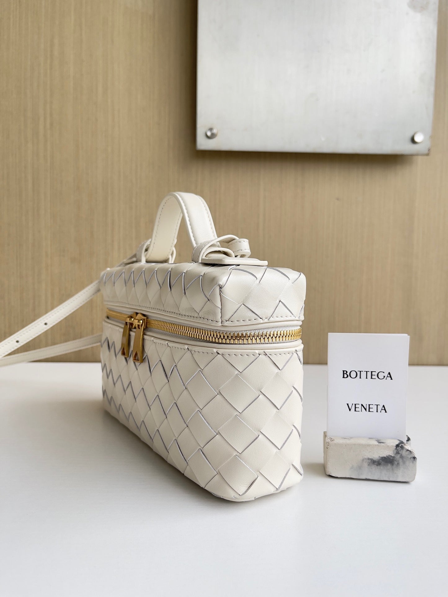 BV Bang Bang Vanity Case #578