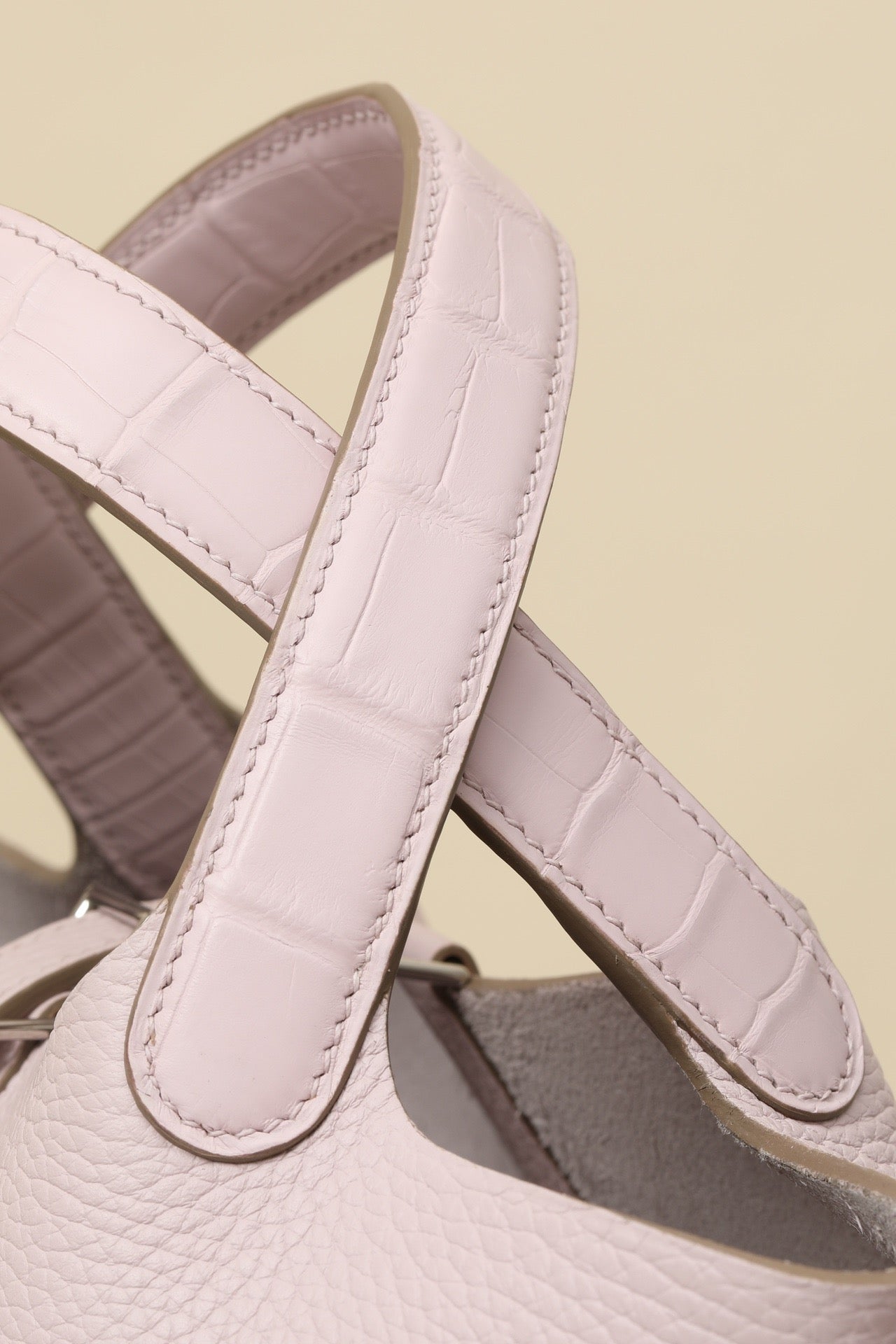 CL18 Dreamy Purple #3748