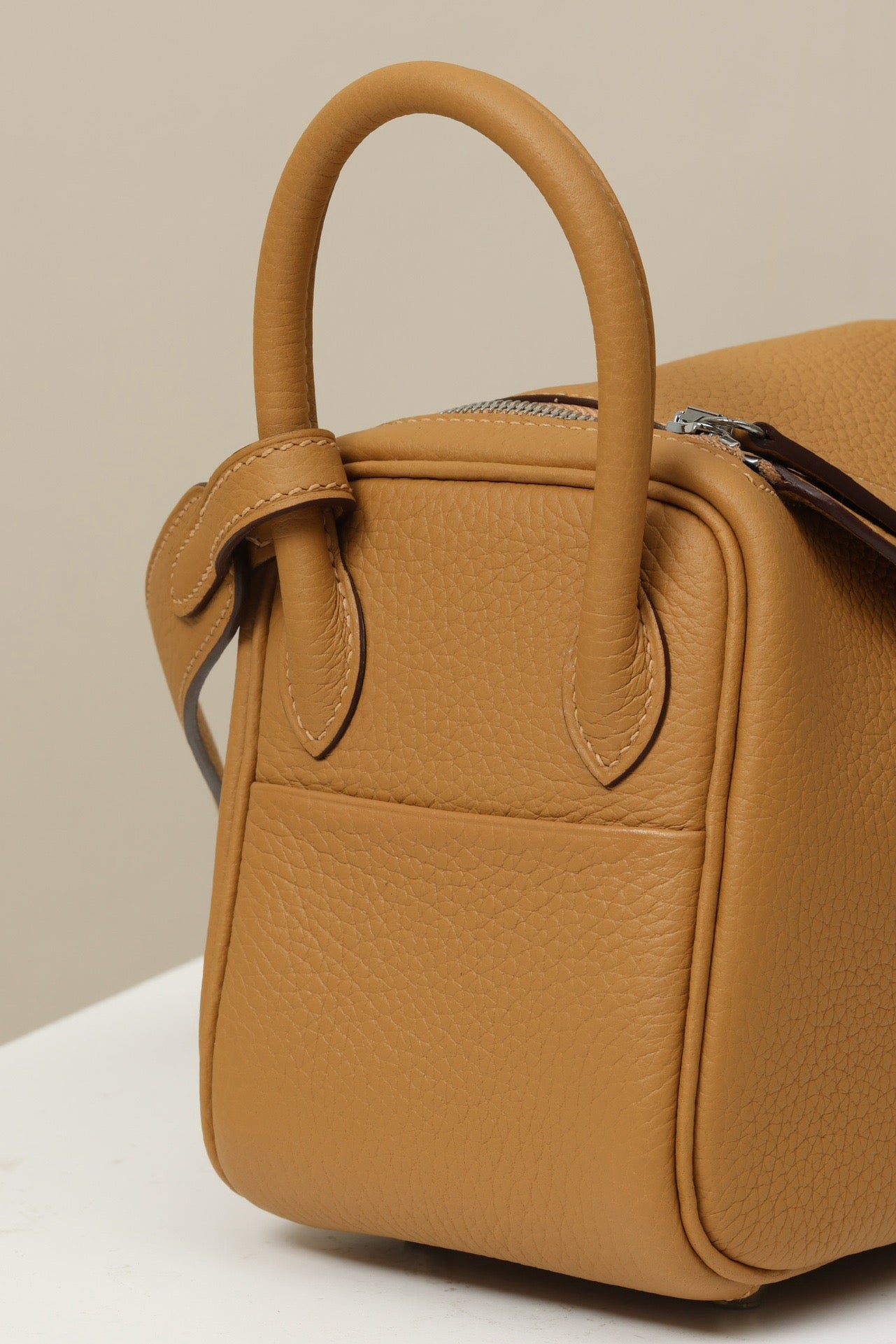 LD19 , Togo , 4B Biscuit PhW #4593