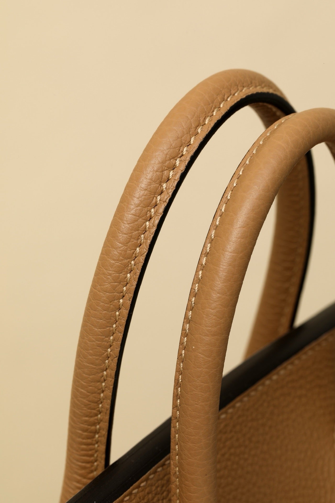 BK25 Mushroom White # 3883