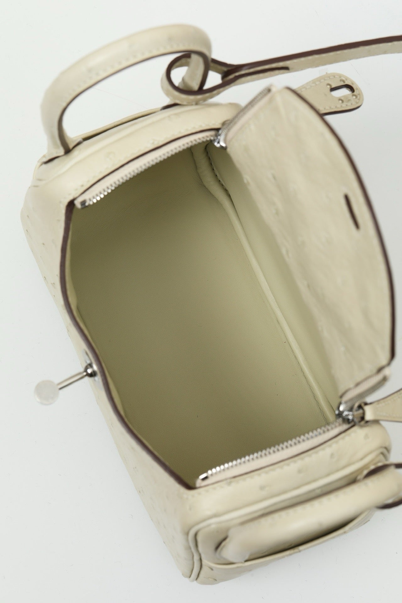 LD19 Wool White # 3751